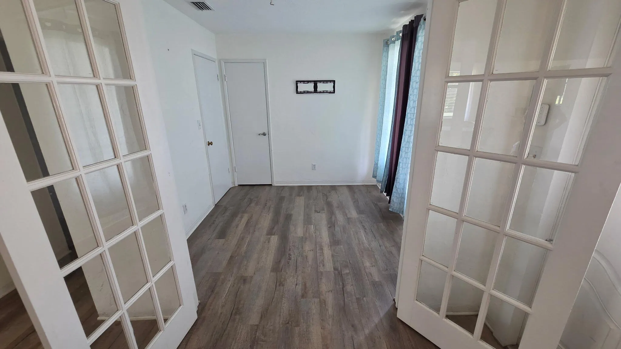 24 SW 12th Street