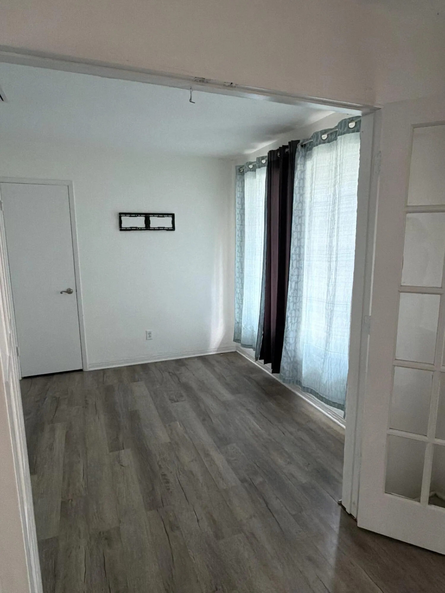 24 SW 12th Street