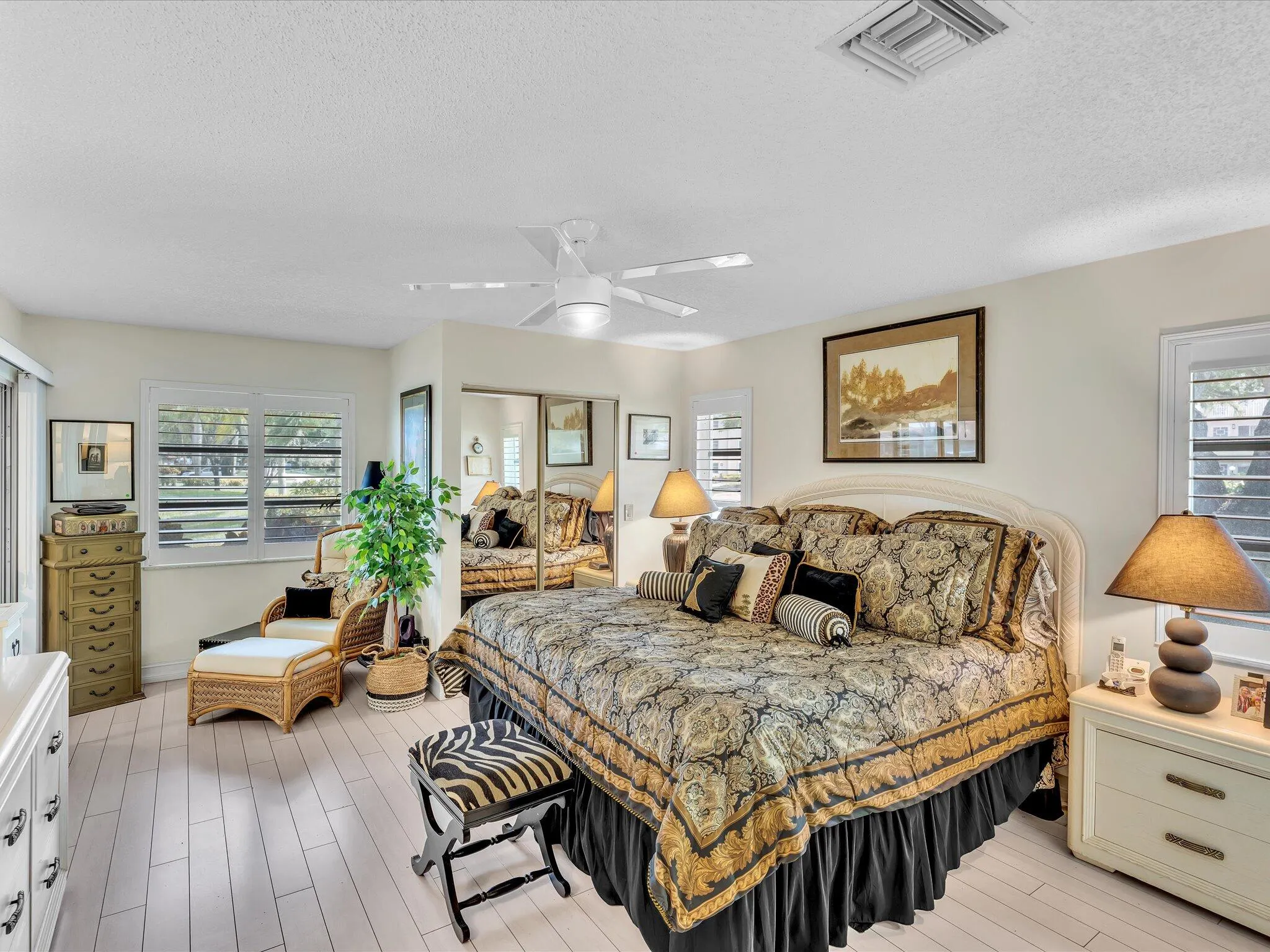 6454 Pointe Pleasant Circle