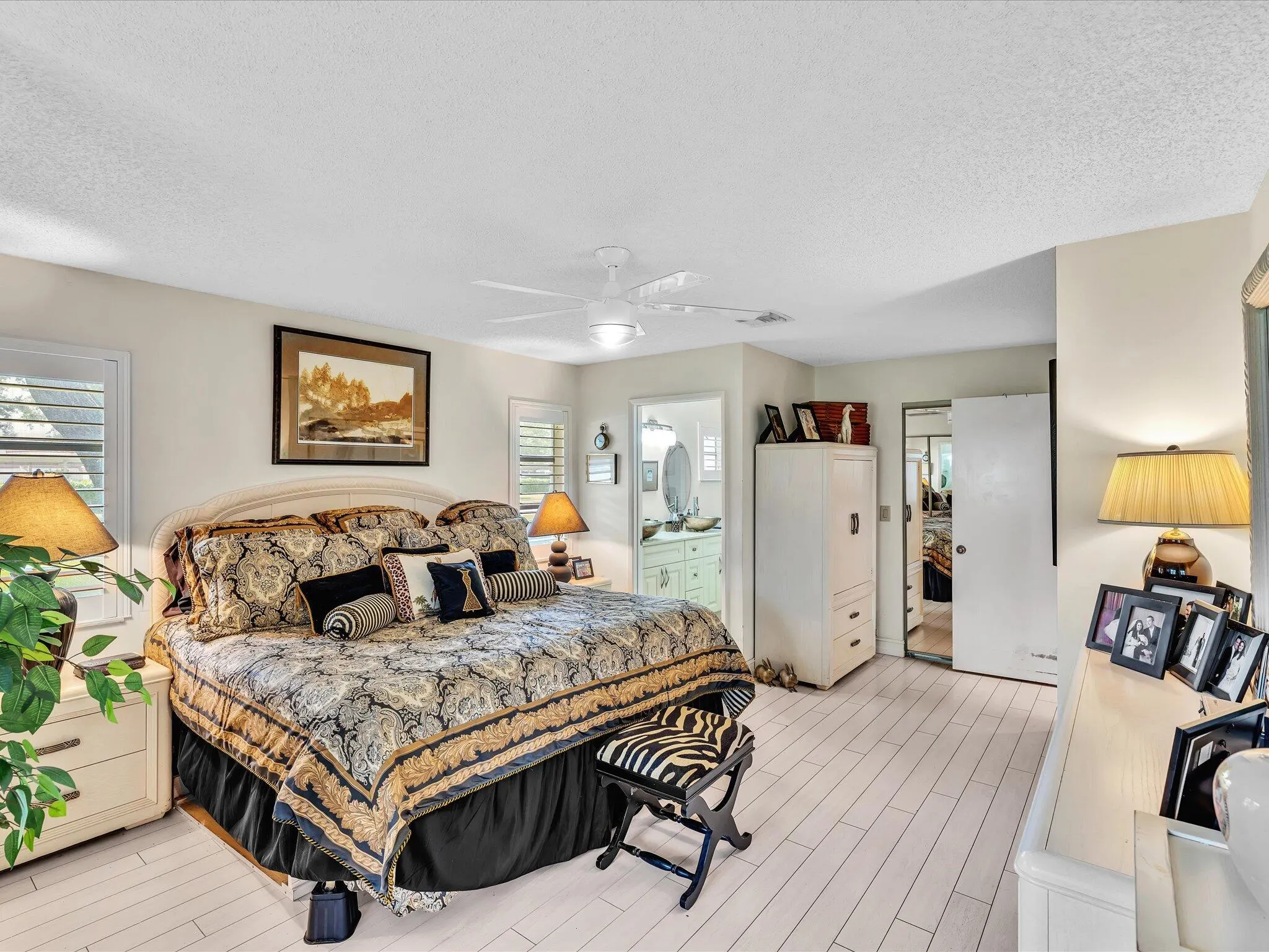 6454 Pointe Pleasant Circle