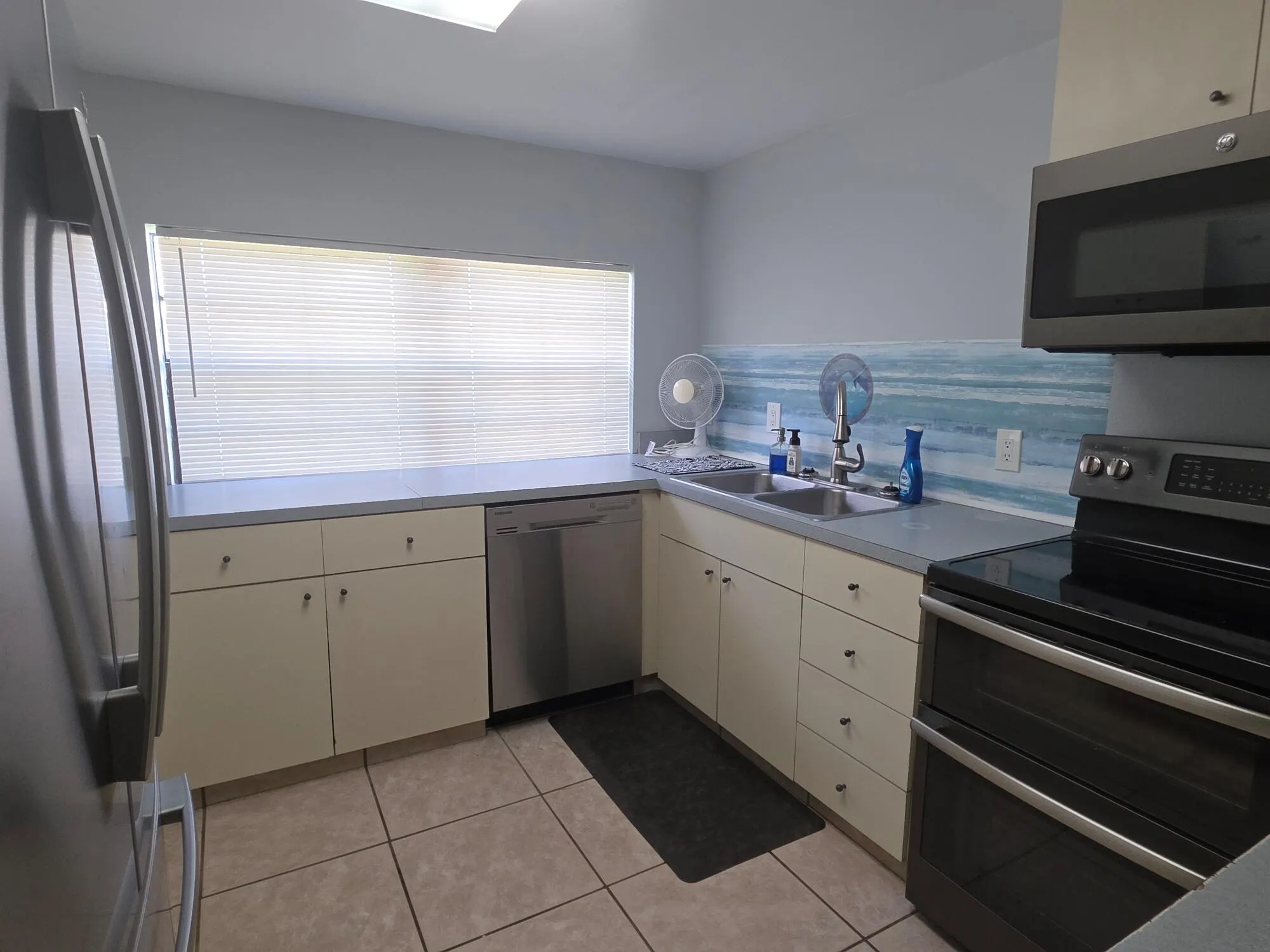 1019 NW 2nd Street