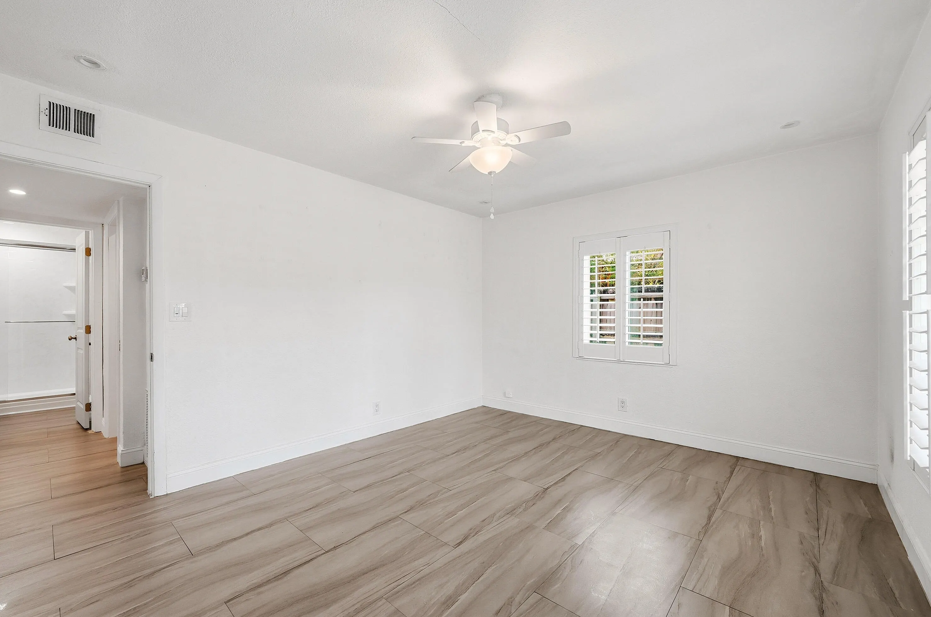1777 NE 17th Street