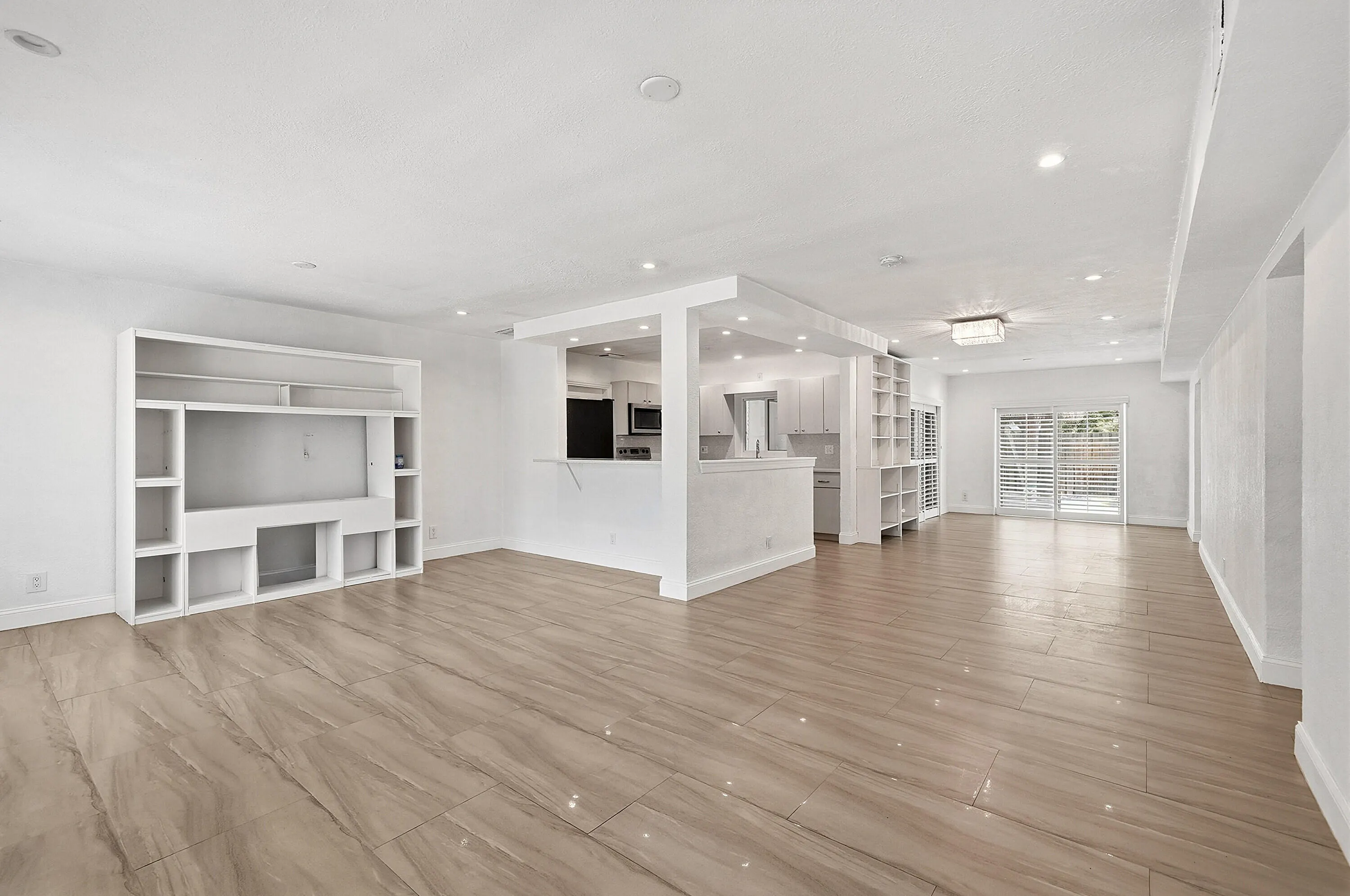 1777 NE 17th Street