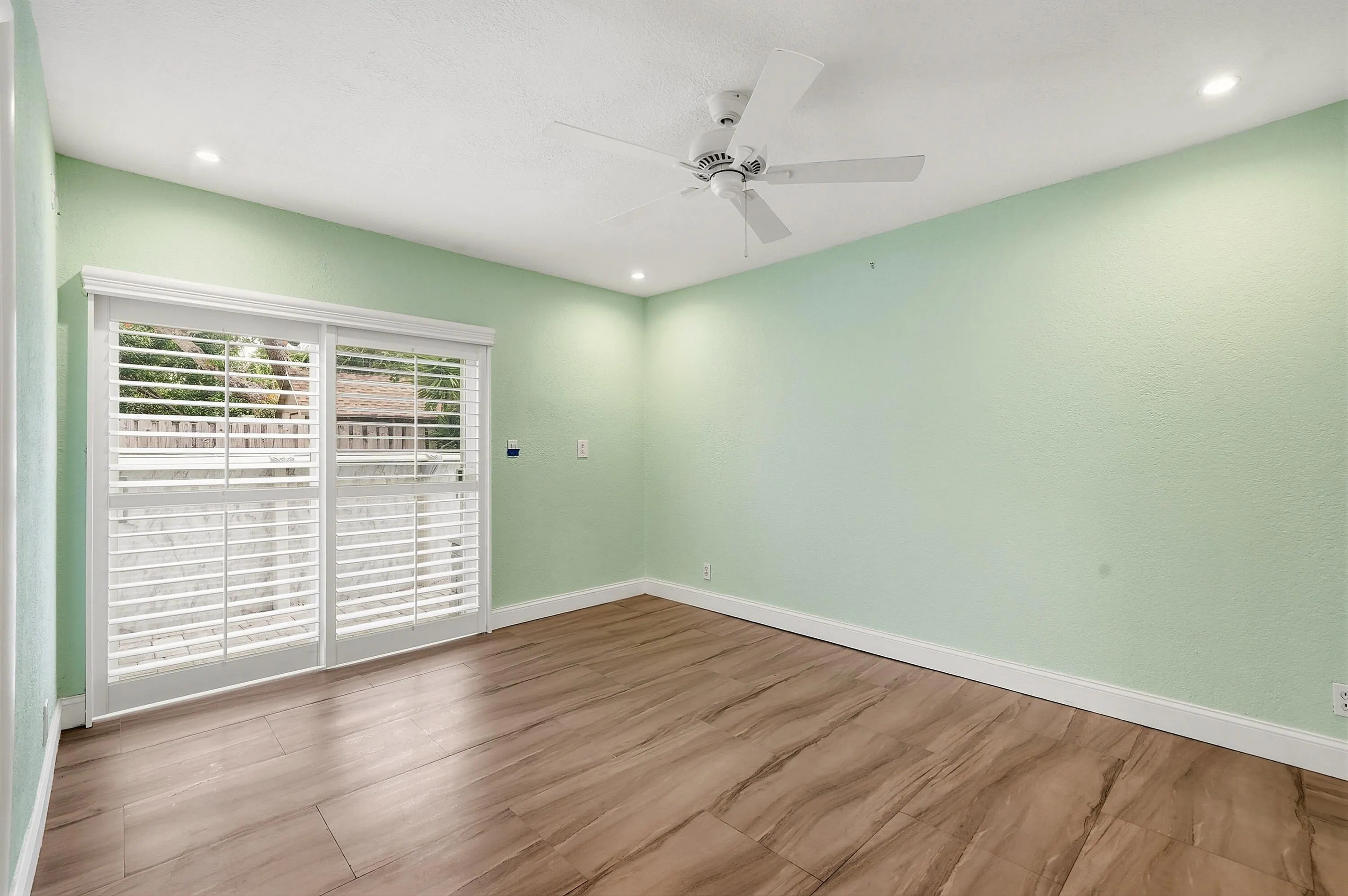 1777 NE 17th Street