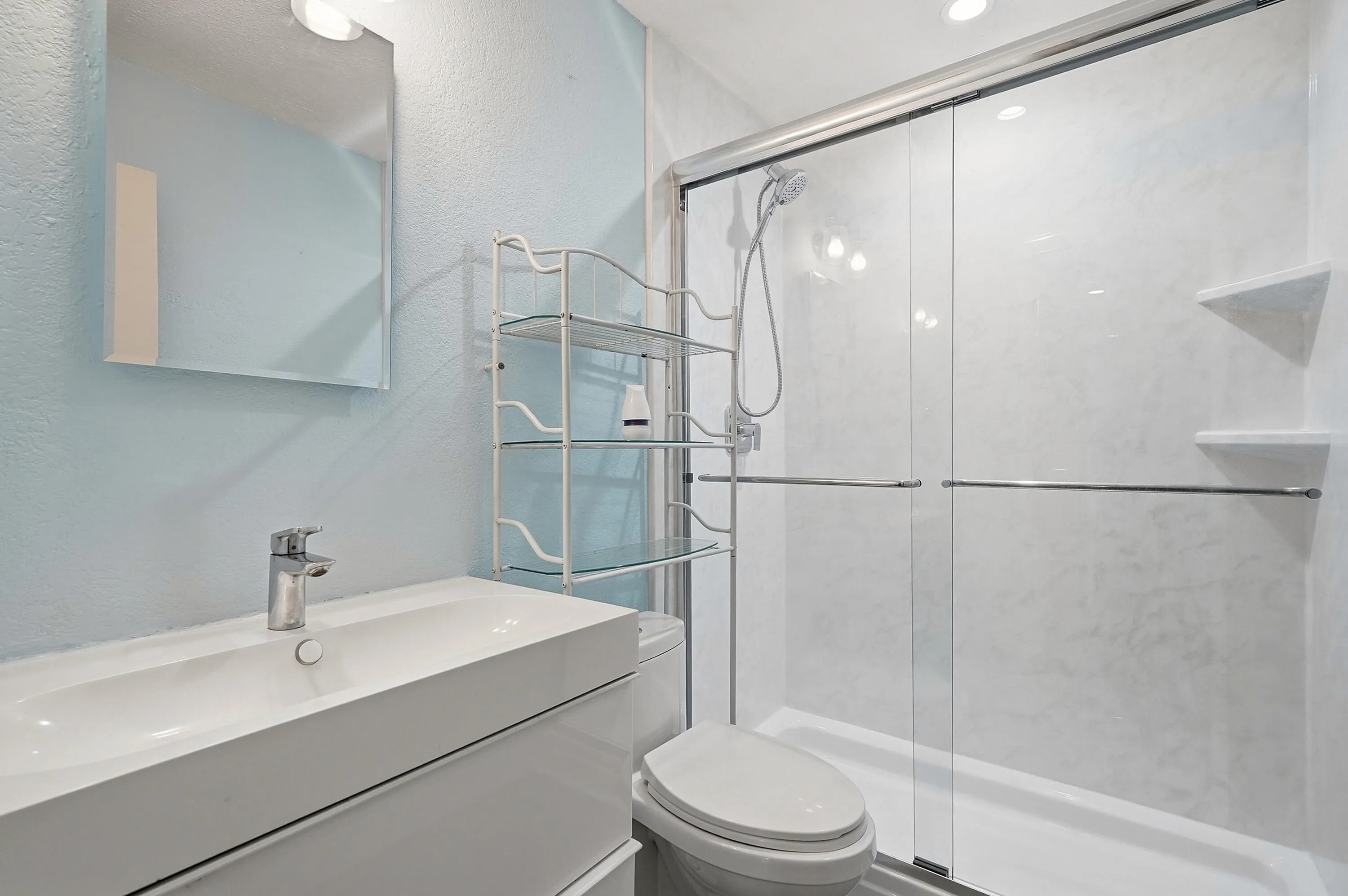 1777 NE 17th Street