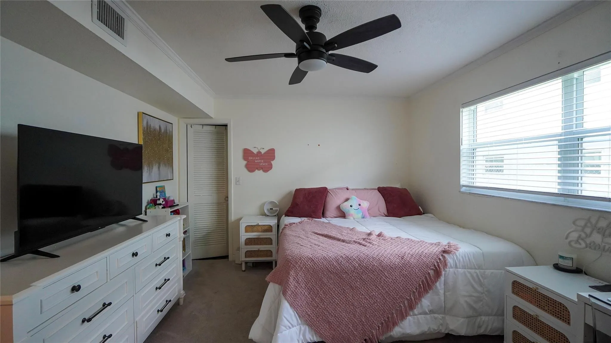 5377 SW 40th Avenue #105
