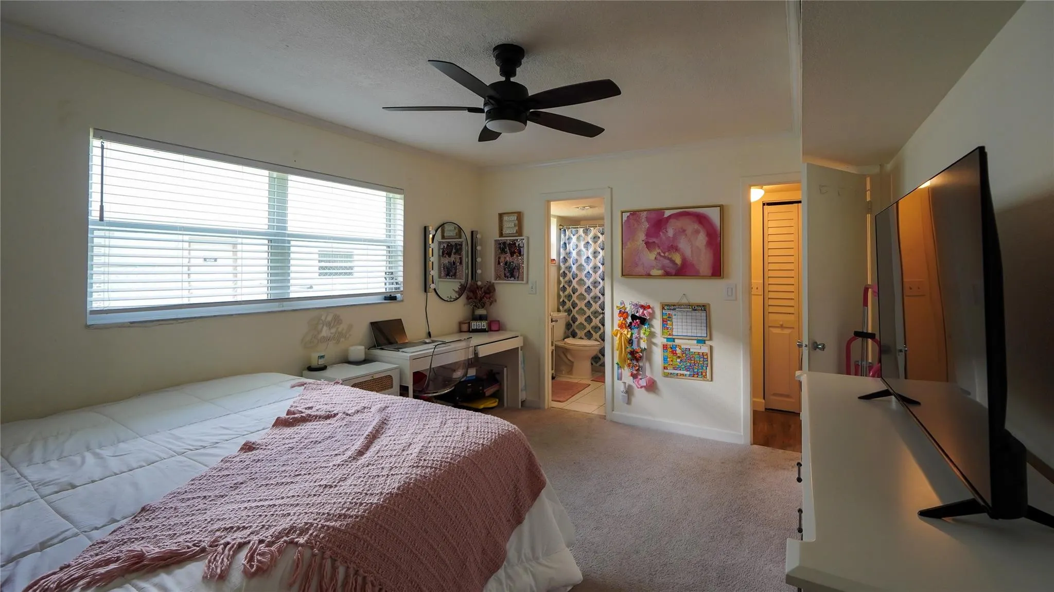 5377 SW 40th Avenue #105