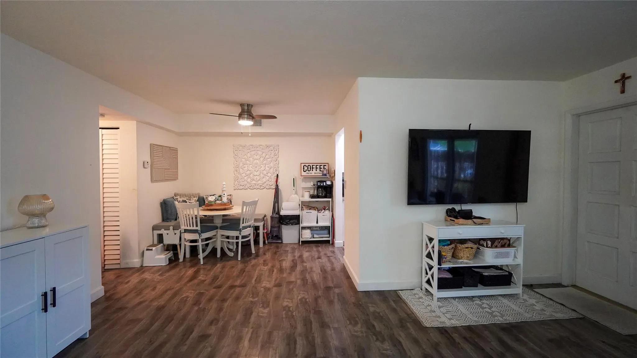 5377 SW 40th Avenue #105
