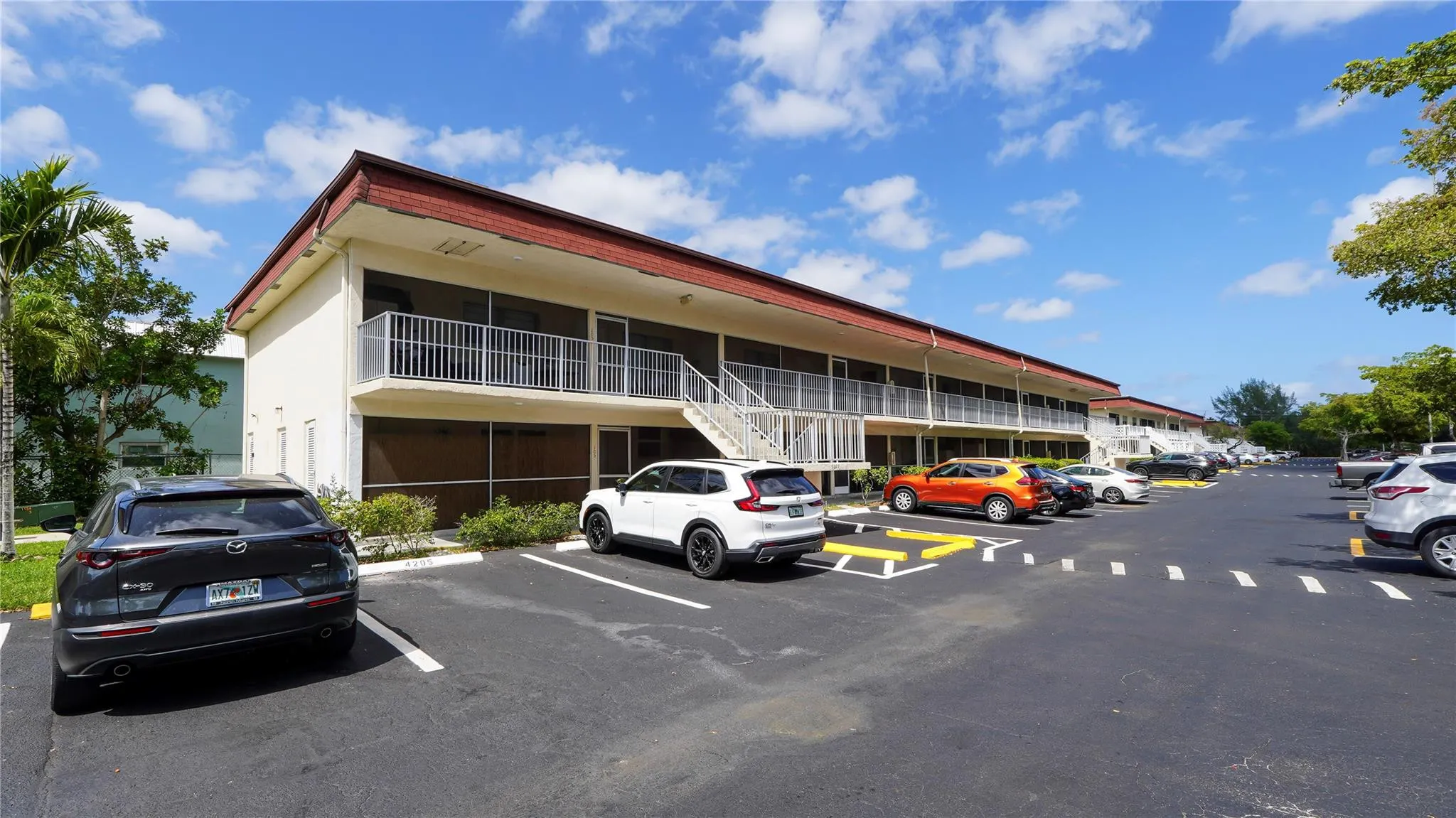 5377 SW 40th Avenue #105