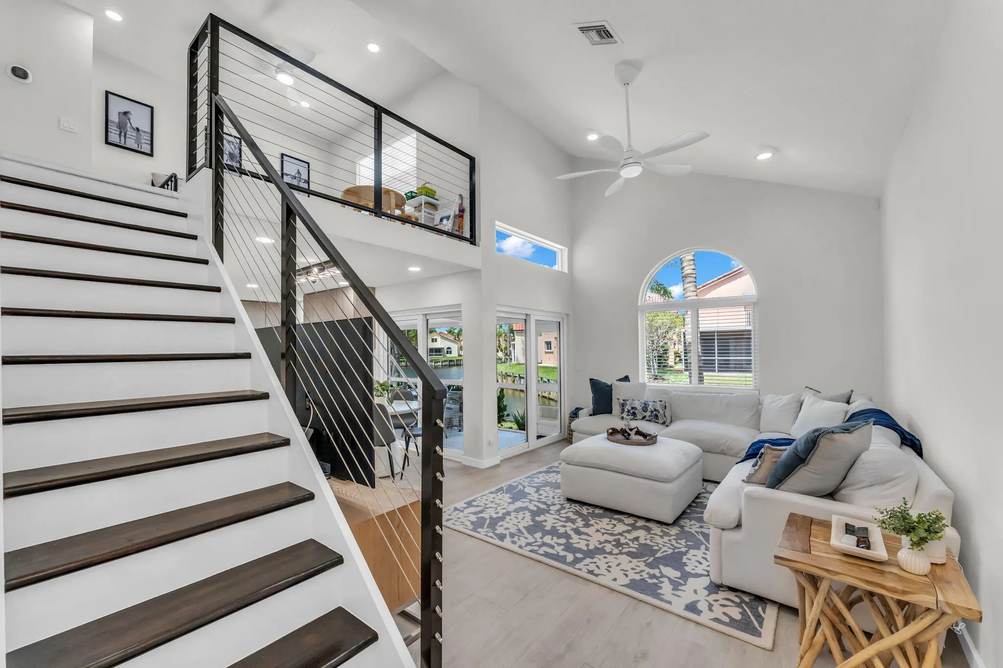 1058 SE 6TH Court