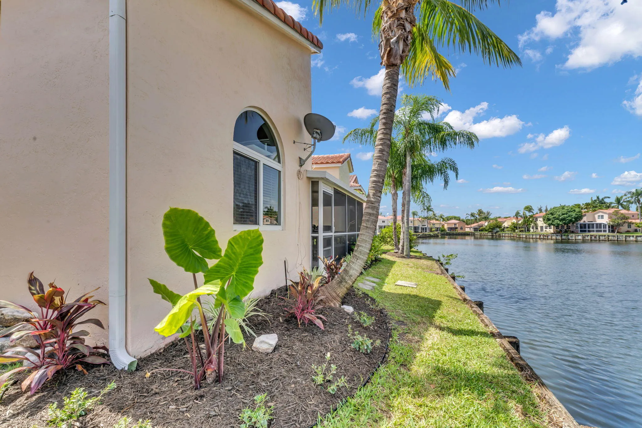 1058 SE 6TH Court