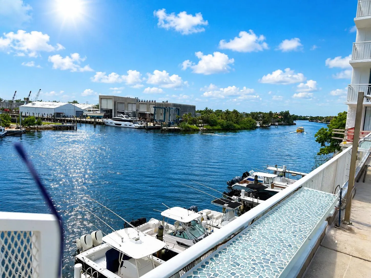 1505 N Riverside Drive #508