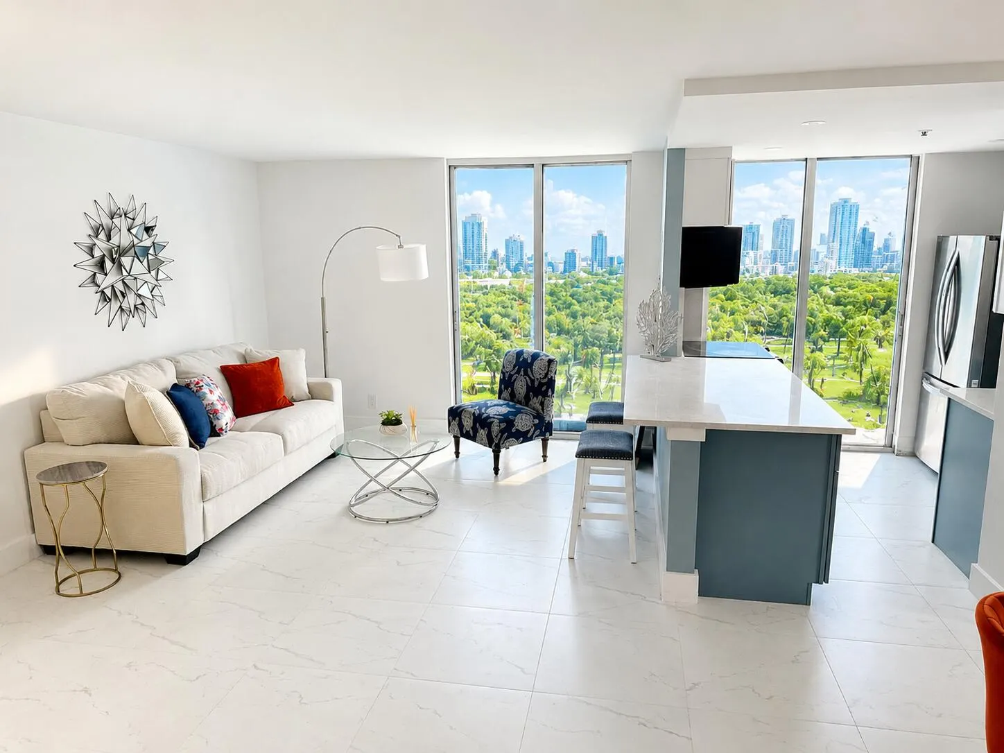 1505 N Riverside Drive #508