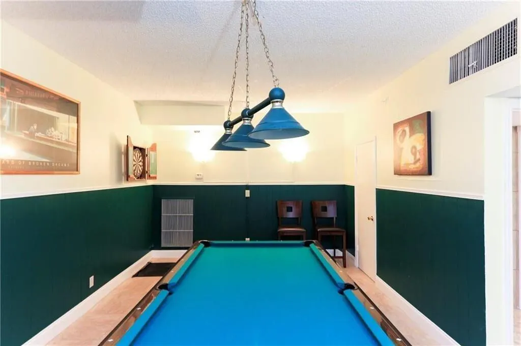 1505 N Riverside Drive #508