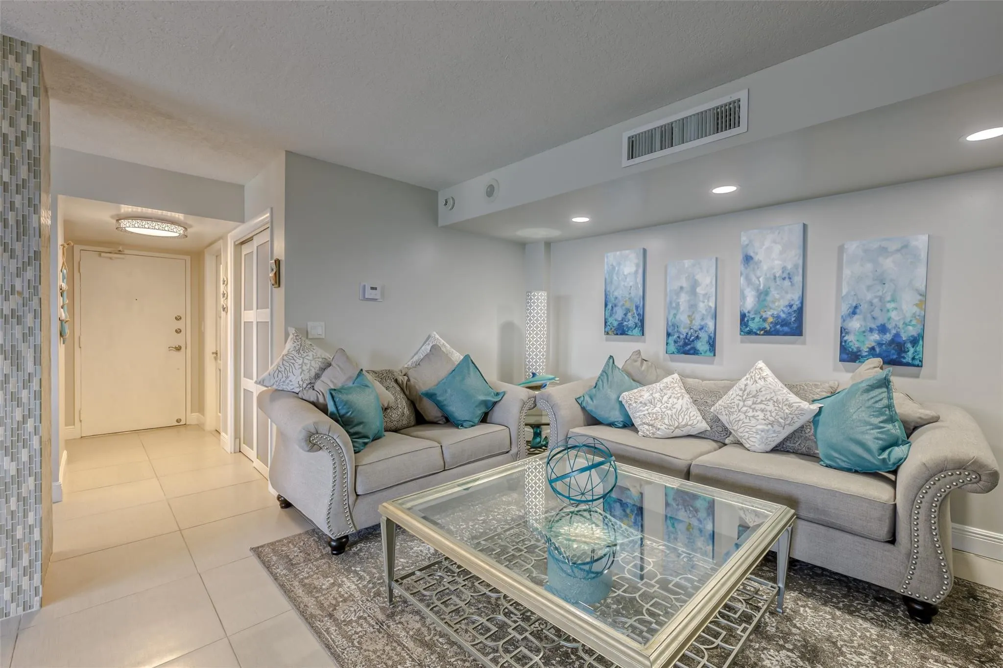 3900 Galt Ocean Drive #712