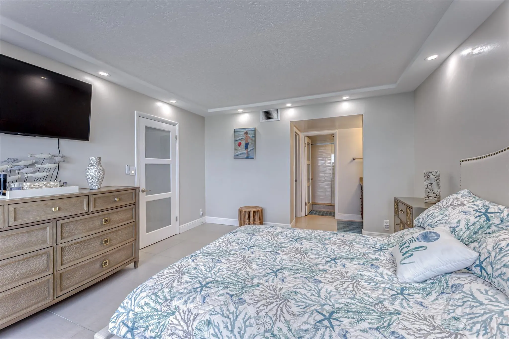 3900 Galt Ocean Drive #712