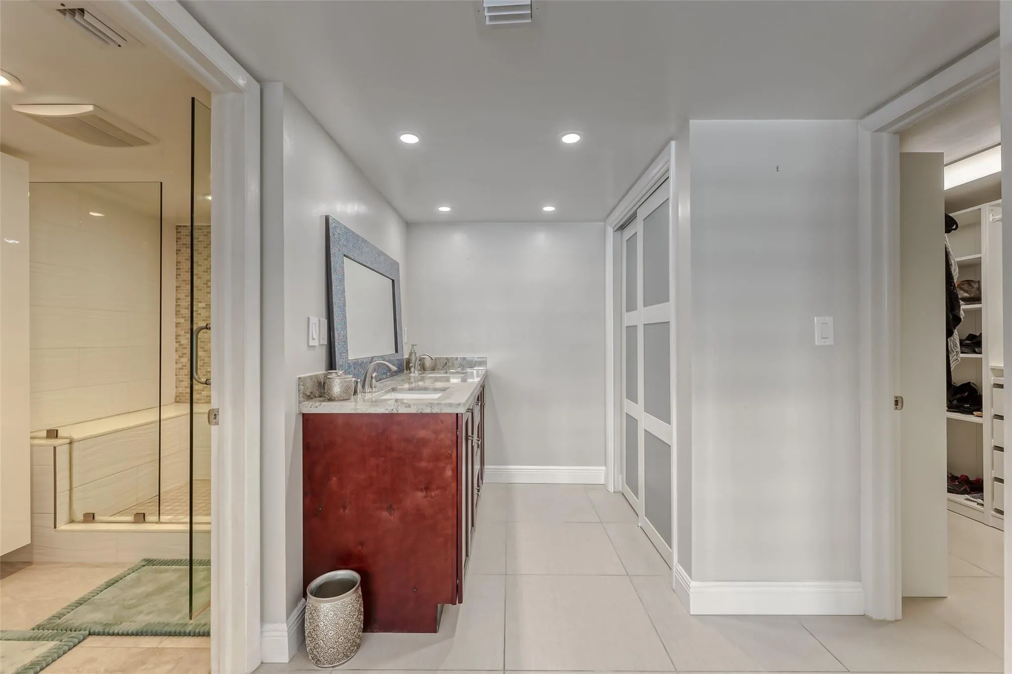 3900 Galt Ocean Drive #712