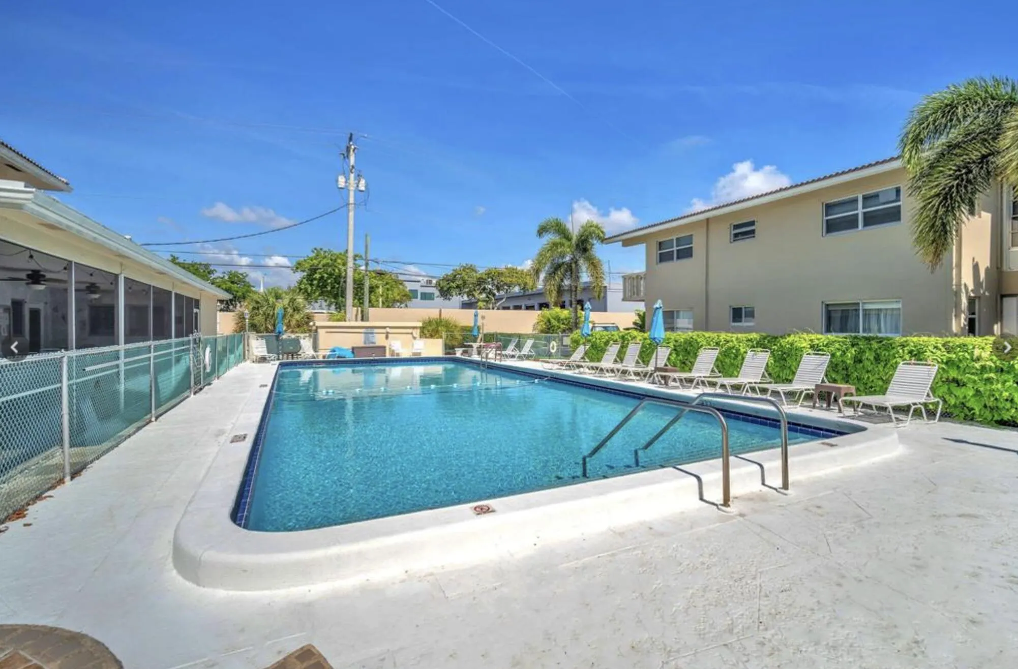 2121 NE 42ND Court #202C