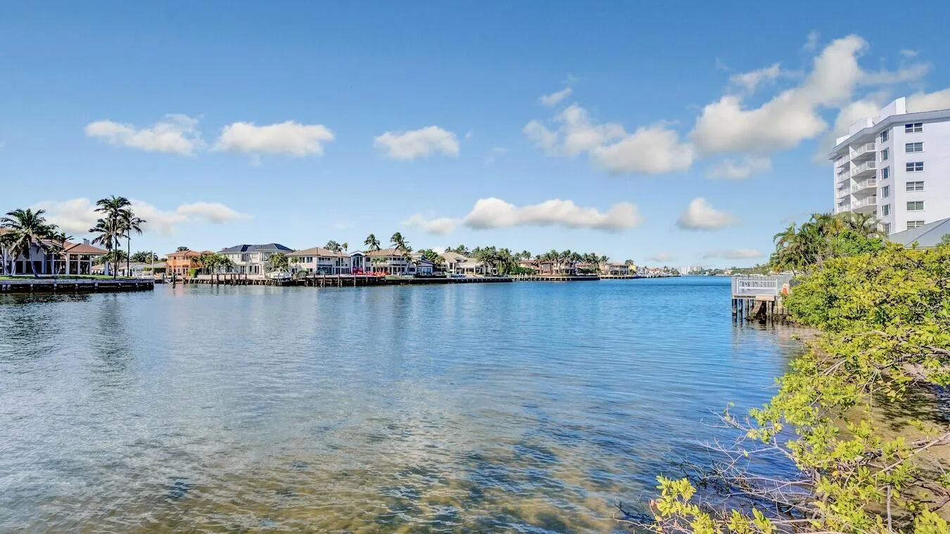 3200 S Ocean Boulevard #302