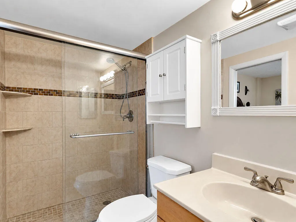 321 SE 3rd Street #302