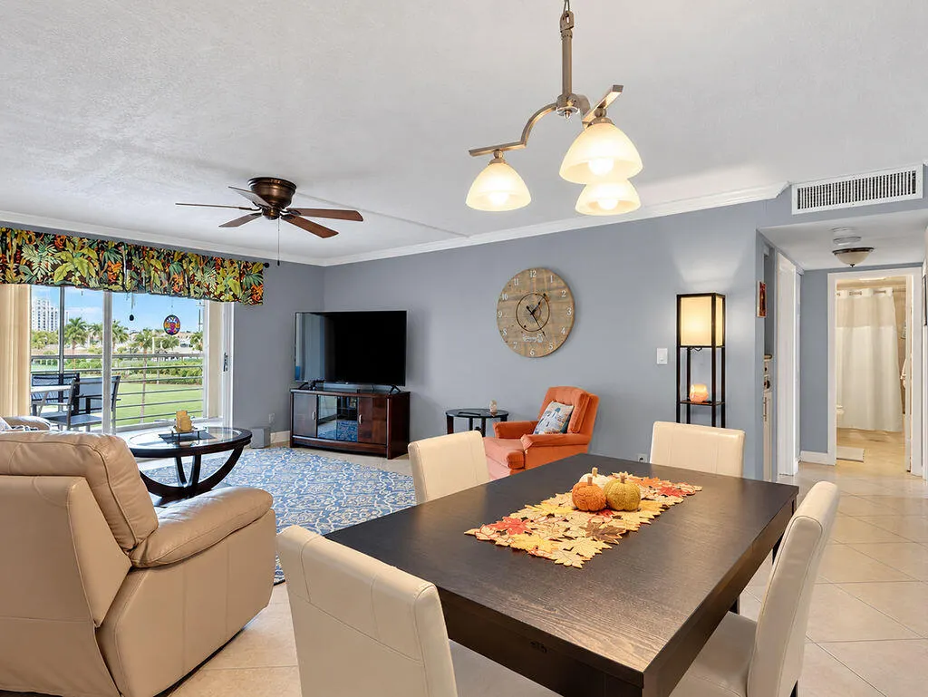 321 SE 3rd Street #302