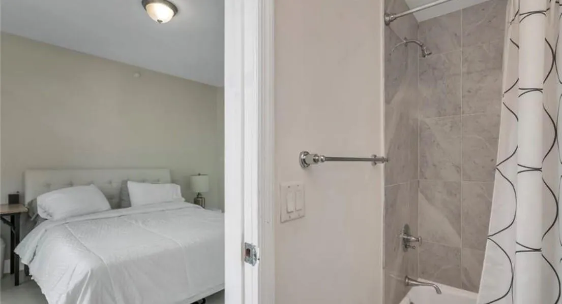9401 Collins Avenue #402