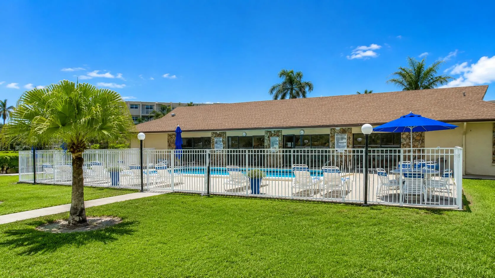 1025 SE 4th Avenue #101