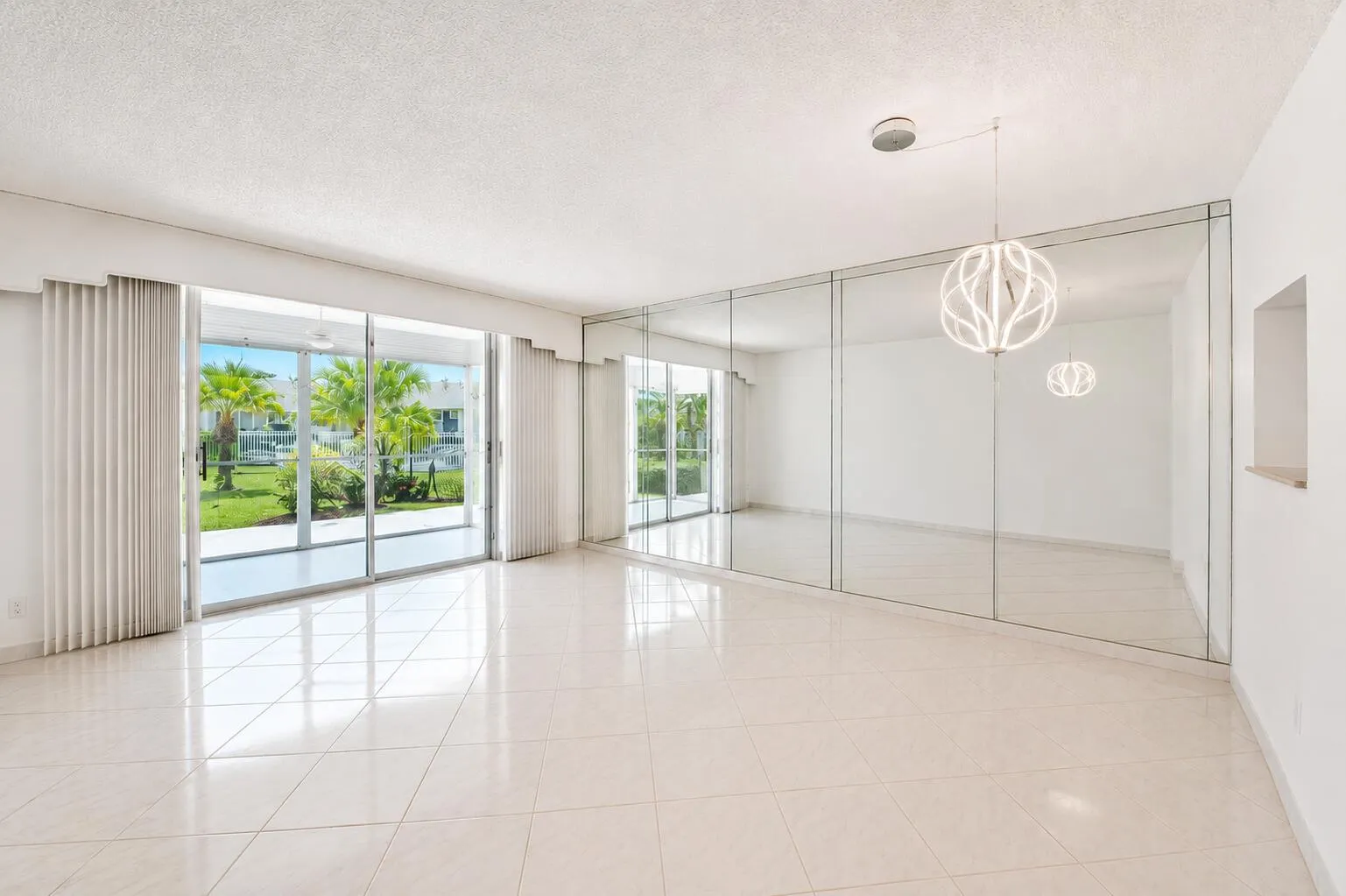 1025 SE 4th Avenue #101