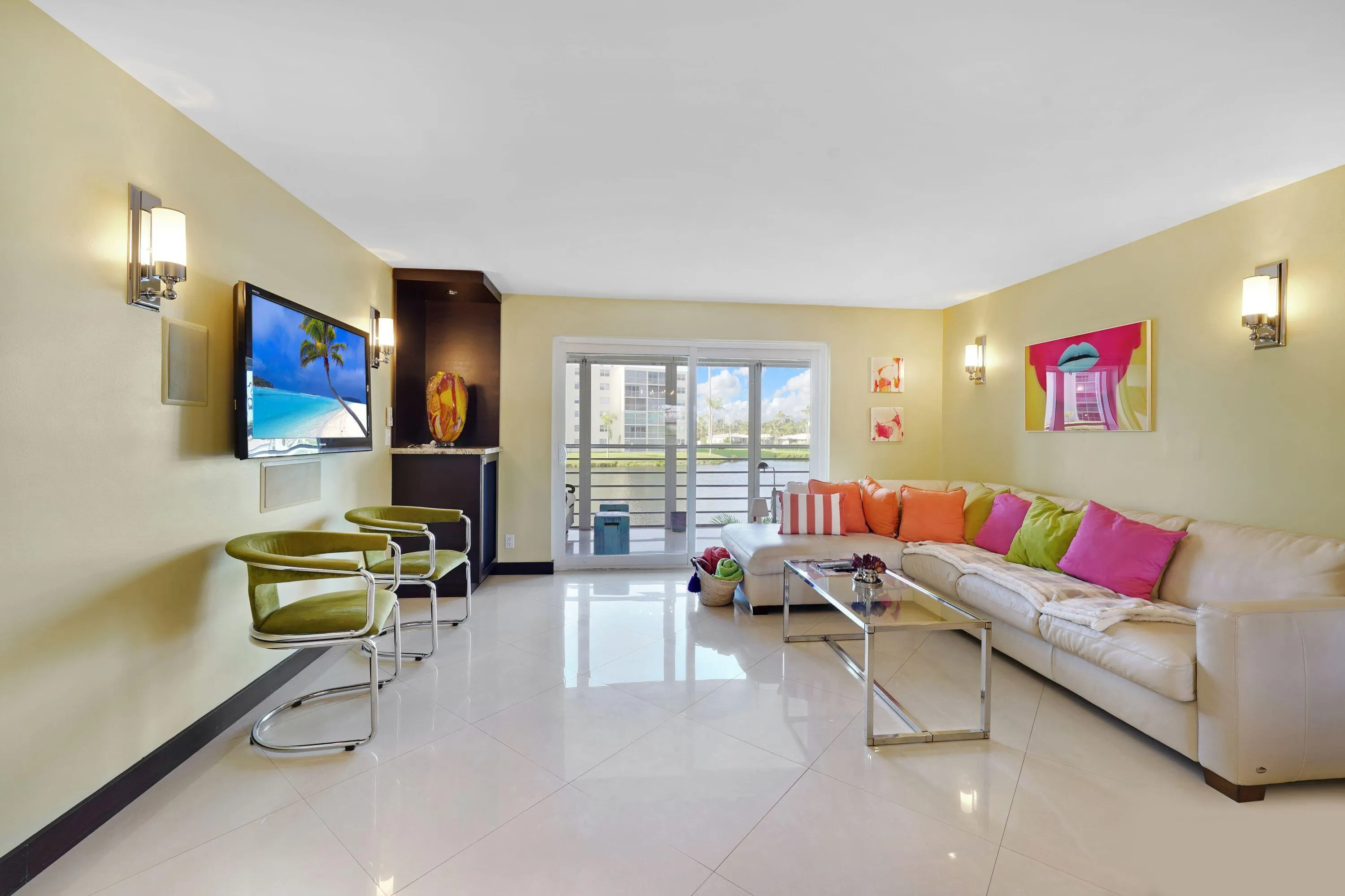 311 SE 3RD Street SE #207