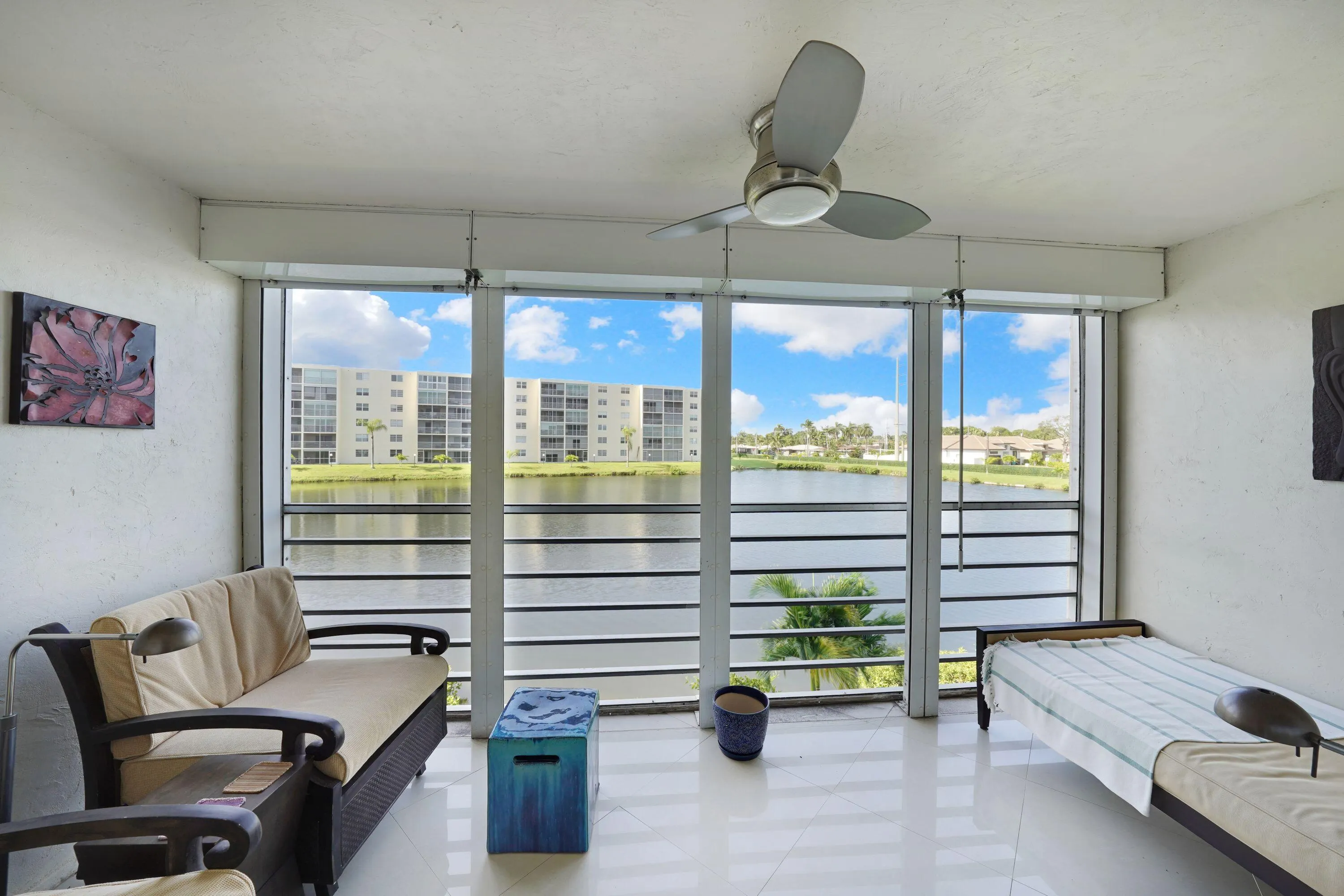 311 SE 3RD Street SE #207