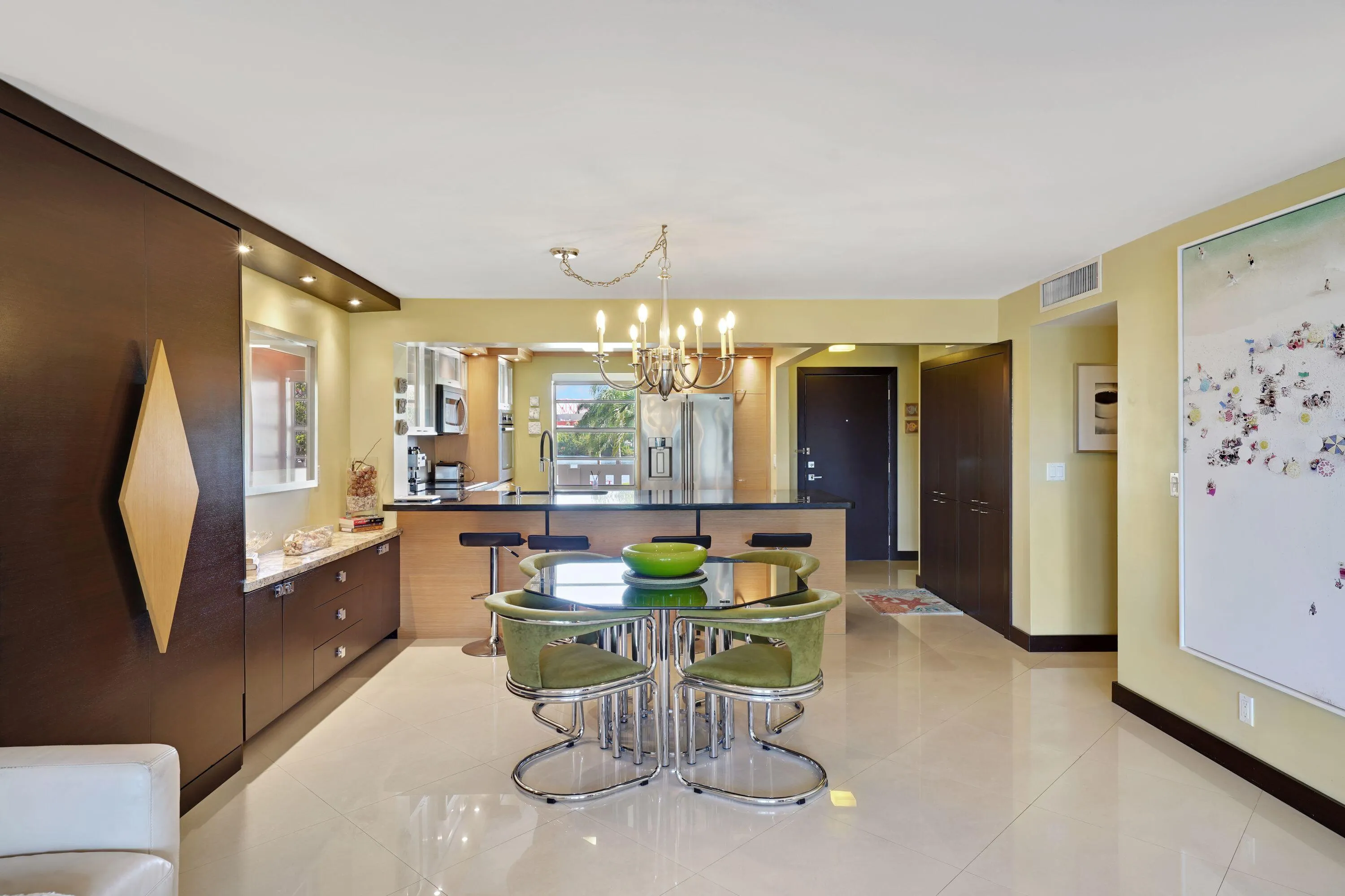 311 SE 3RD Street SE #207