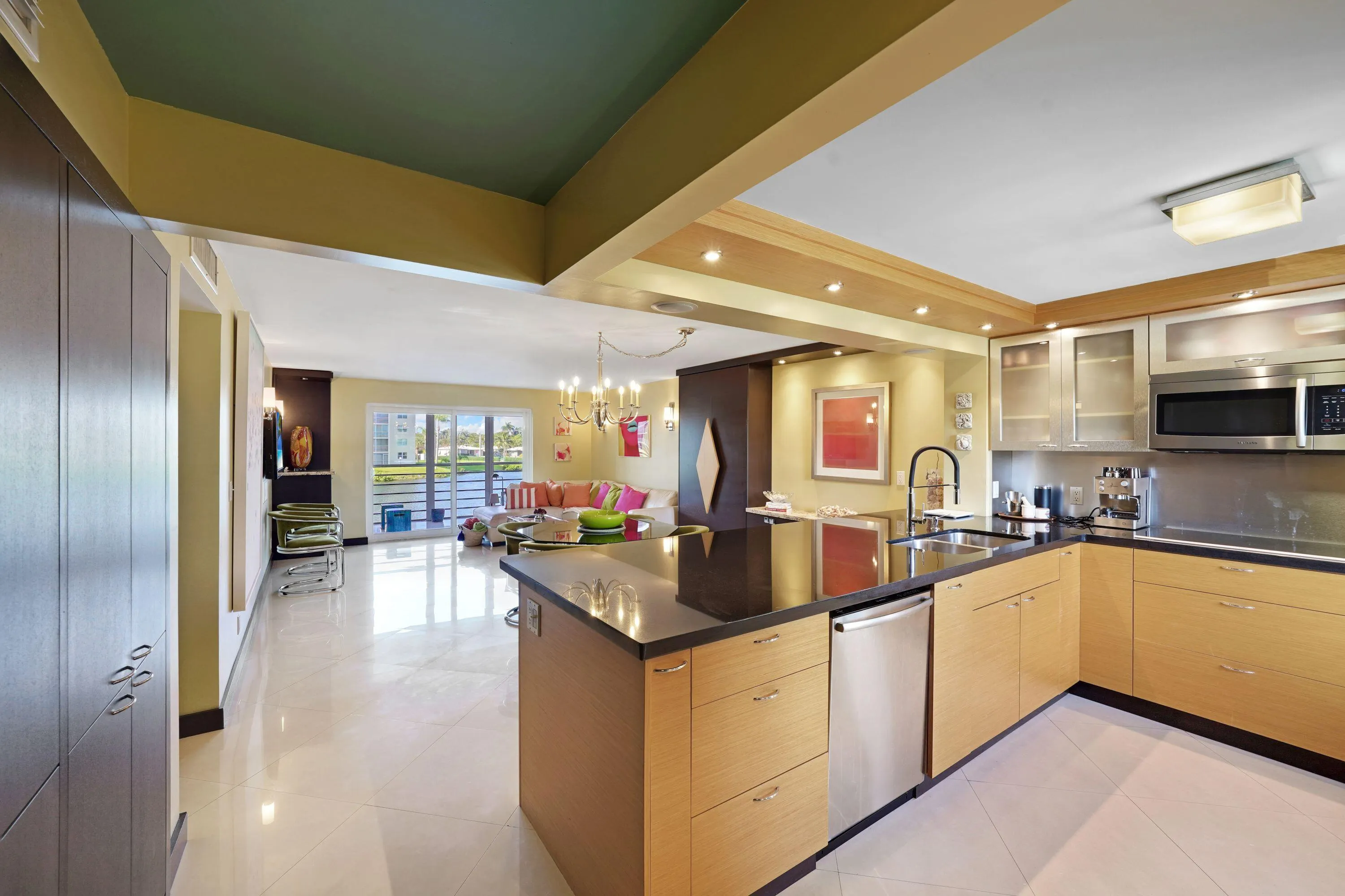 311 SE 3RD Street SE #207