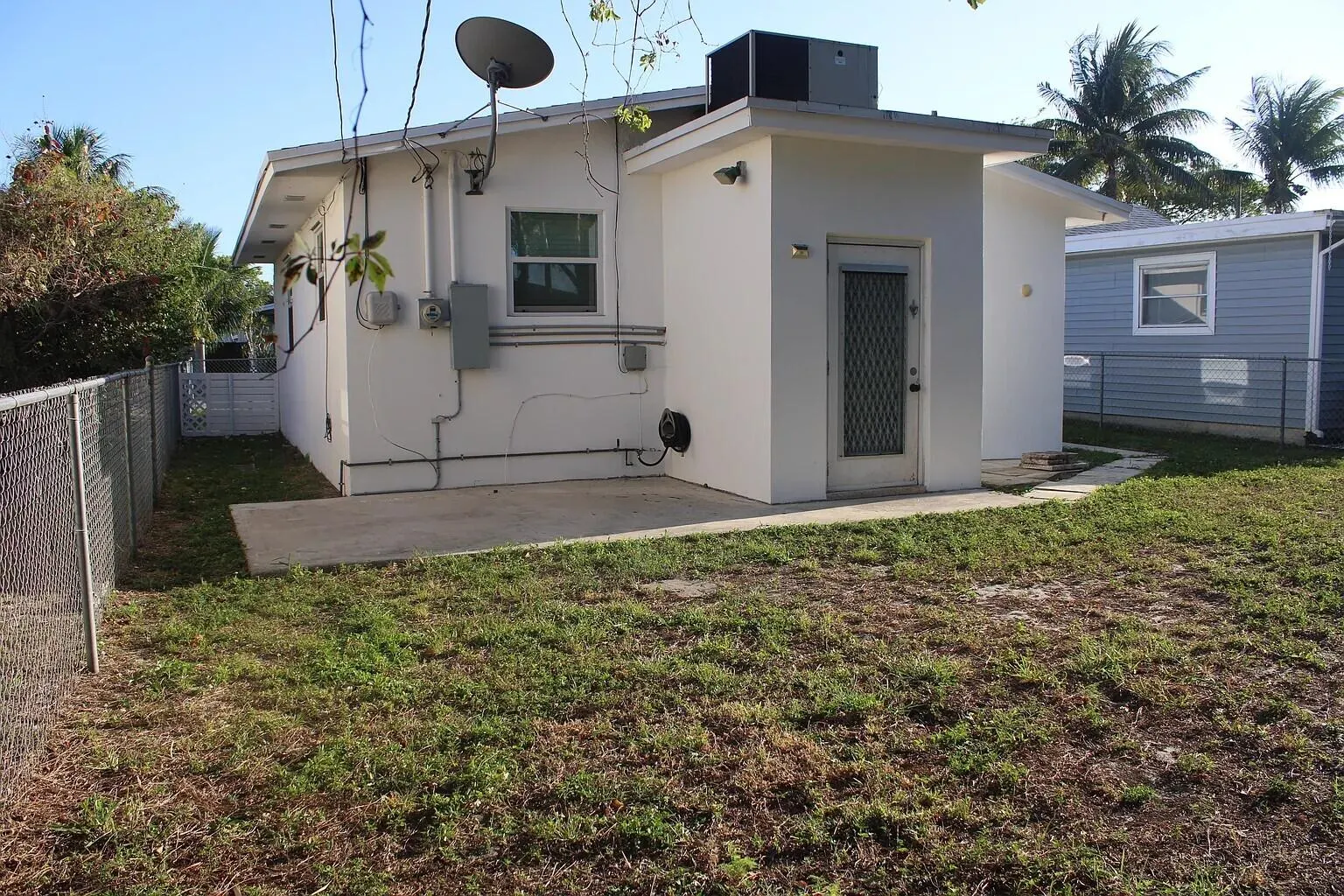 47 SE 12TH Street