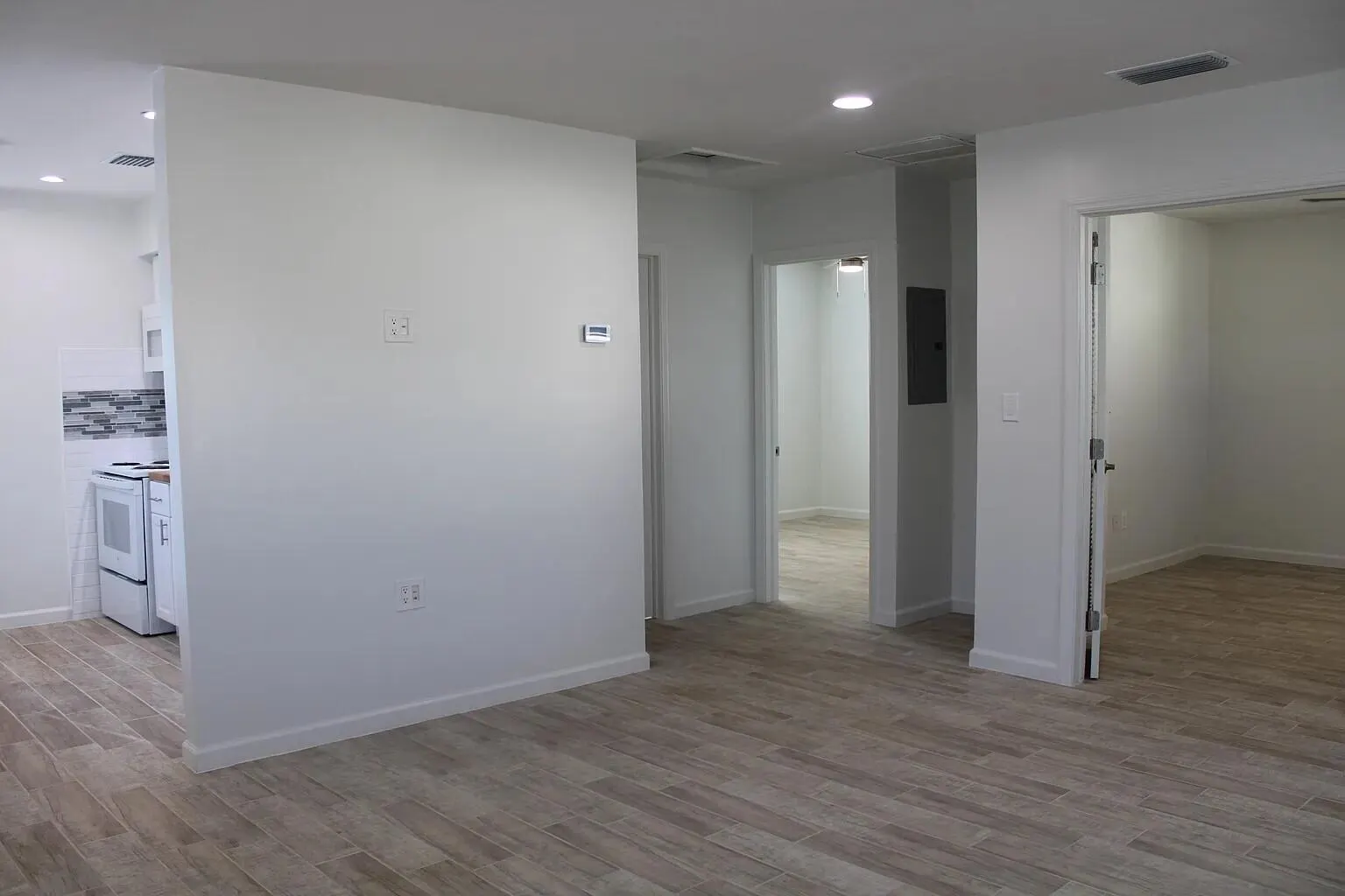 47 SE 12TH Street