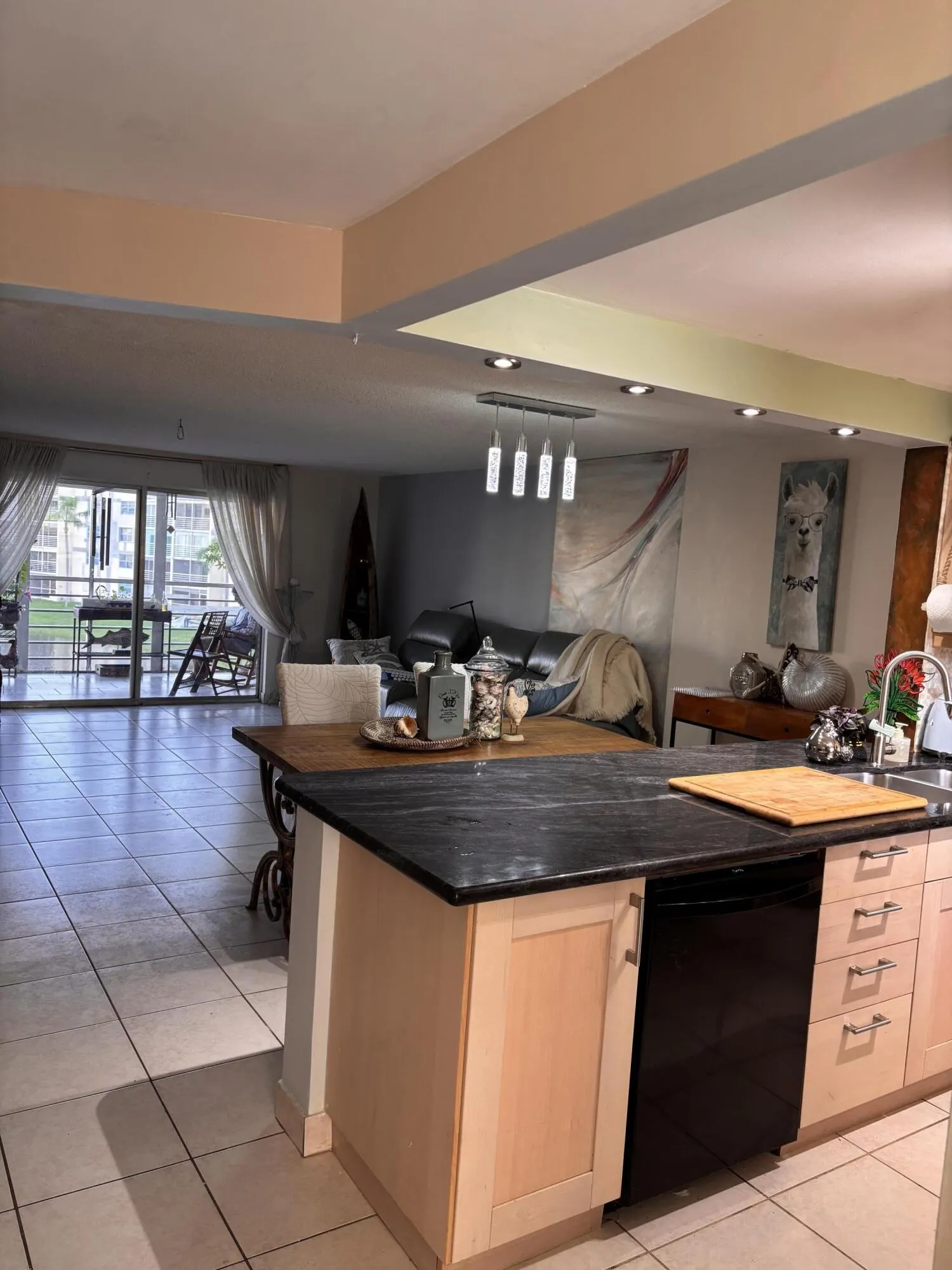 401 SE 3RD Street #305