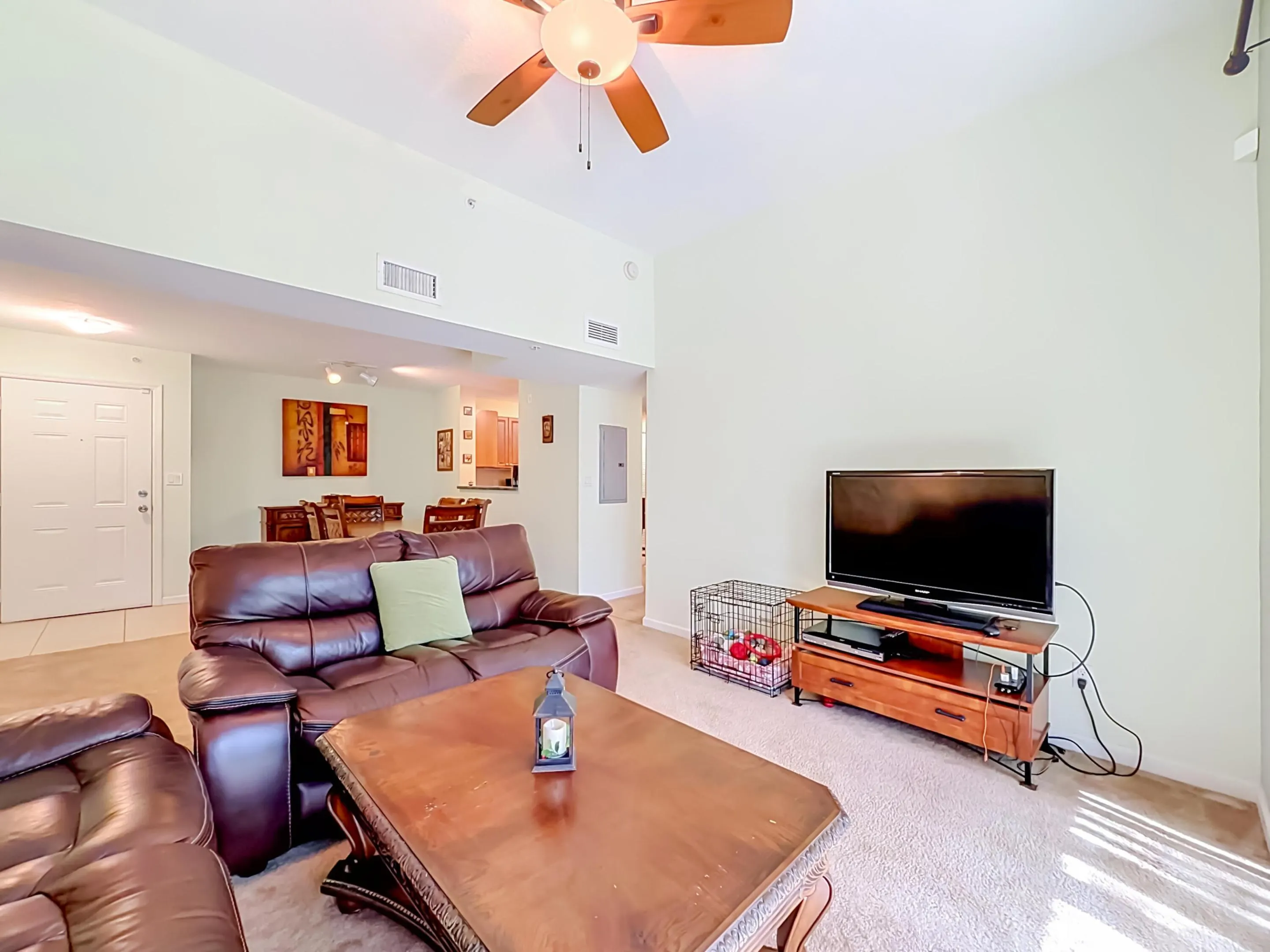 519 E Sheridan Street #4042