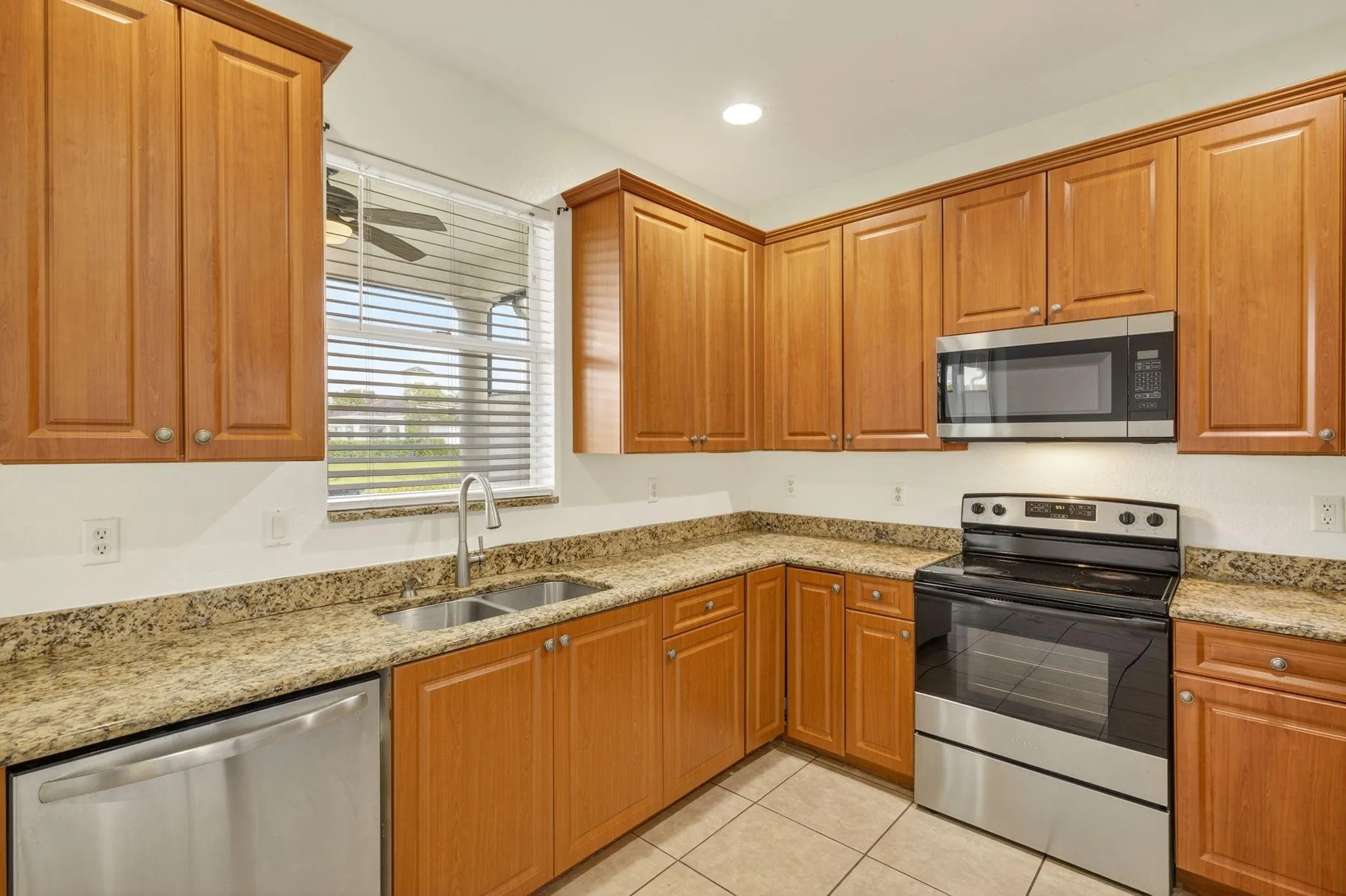 7029 AMBROSIA Lane #606