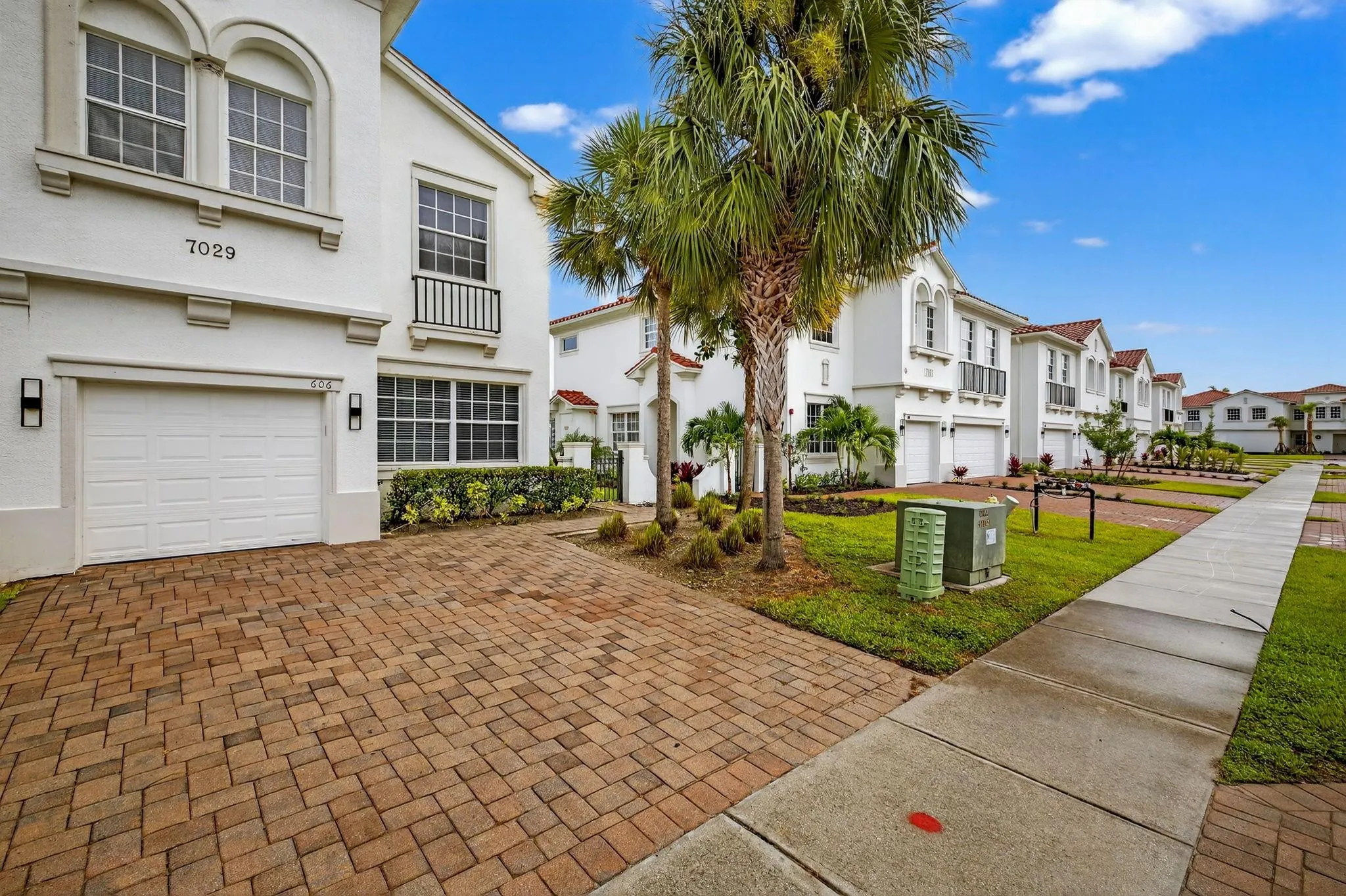7029 AMBROSIA Lane #606