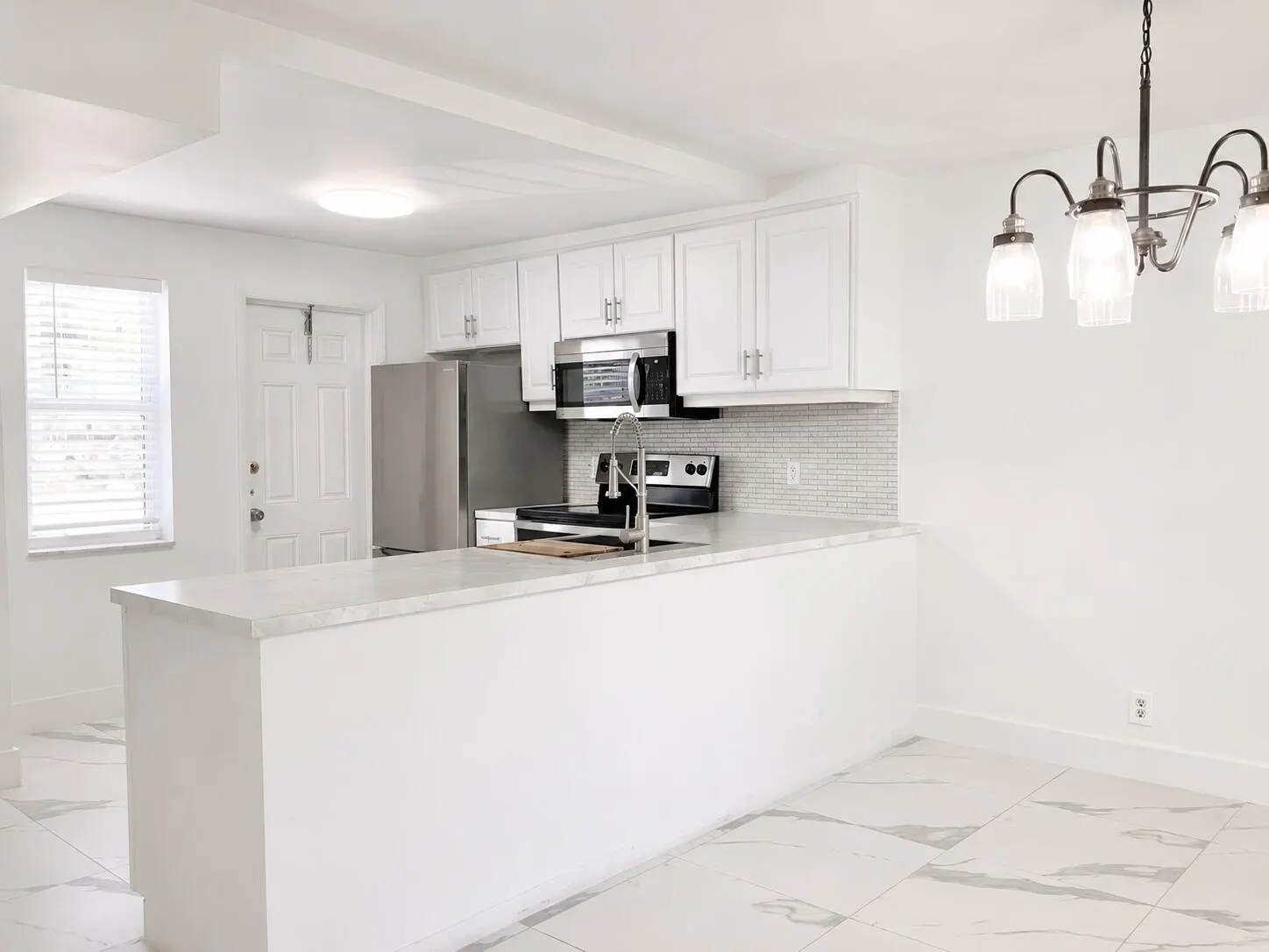 600 NE 2ND Street #105