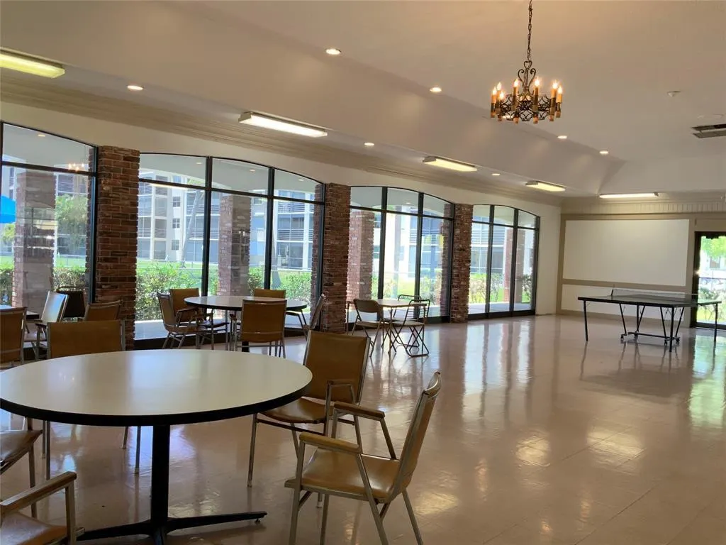 600 NE 2ND Street #105