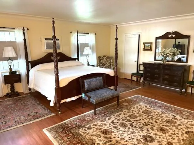 41 SW 5TH Street