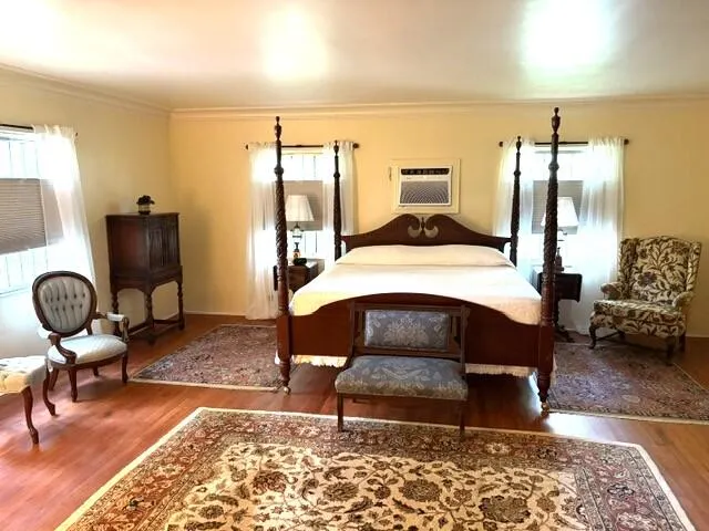 41 SW 5TH Street