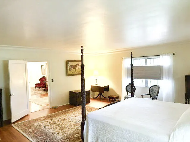 41 SW 5TH Street