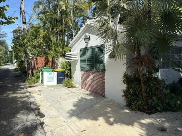 41 SW 5TH Street