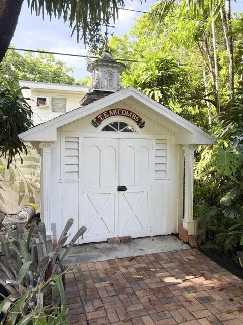 41 SW 5TH Street