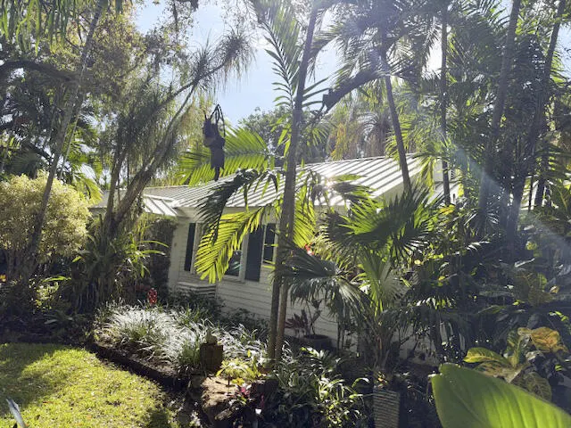 41 SW 5TH Street