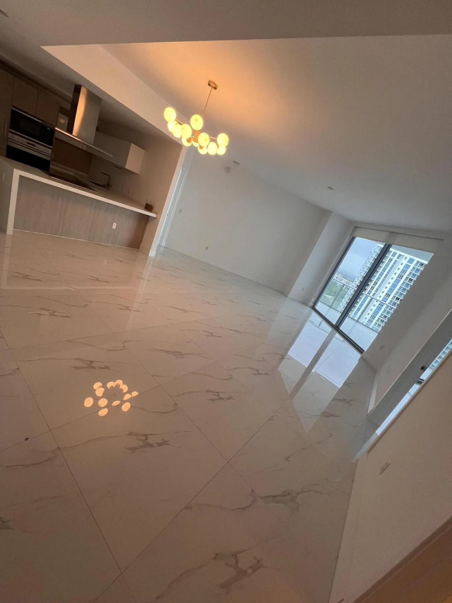17111 BISCAYNE Boulevard #1903