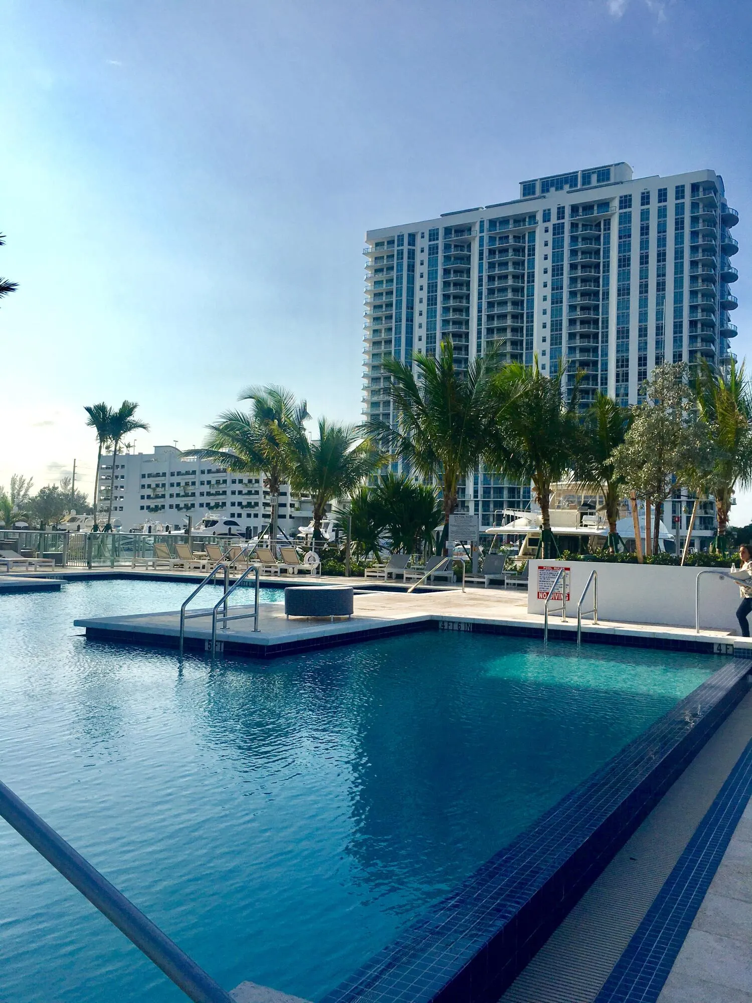 17111 BISCAYNE Boulevard #1903