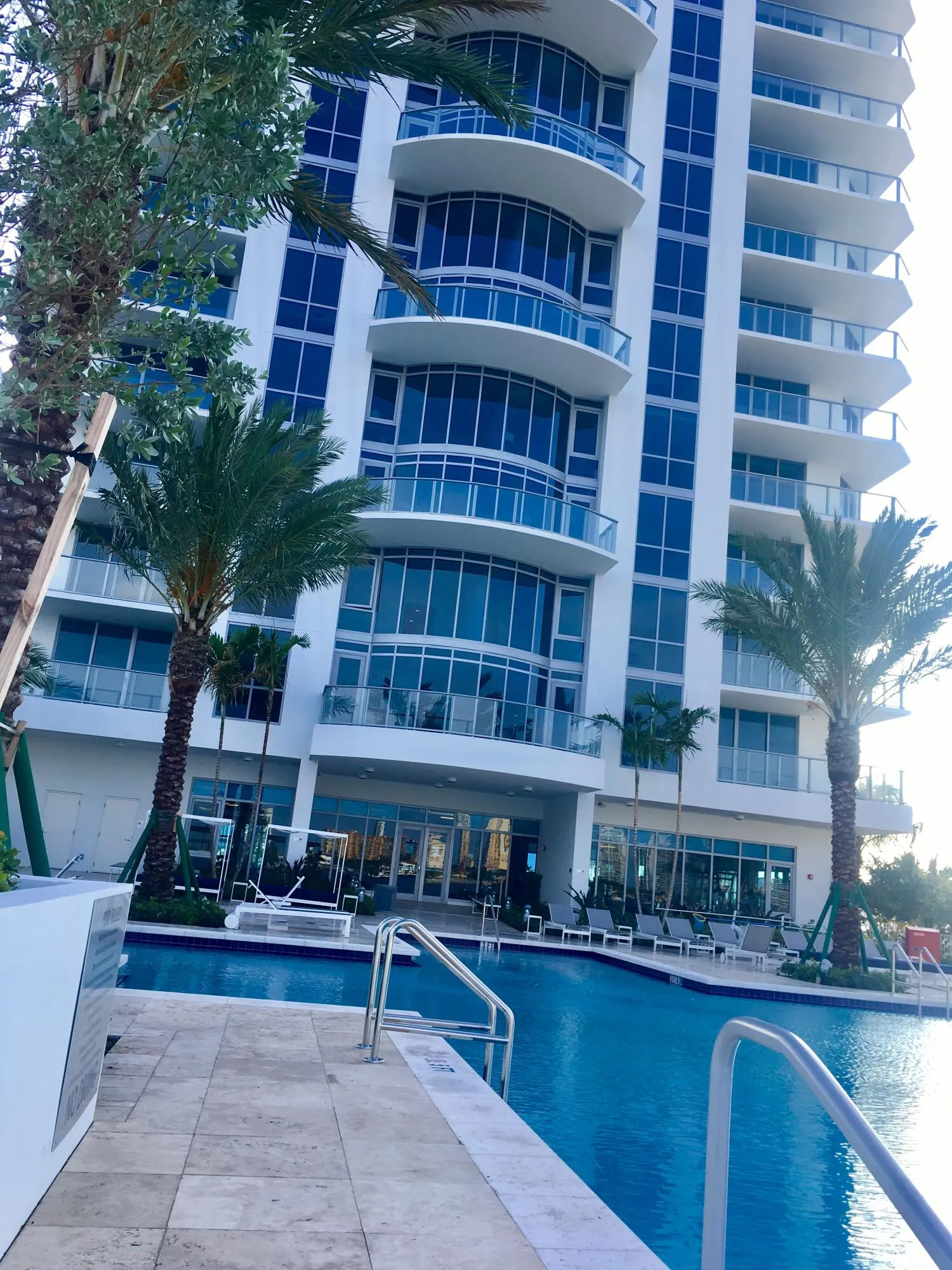 17111 BISCAYNE Boulevard #1903
