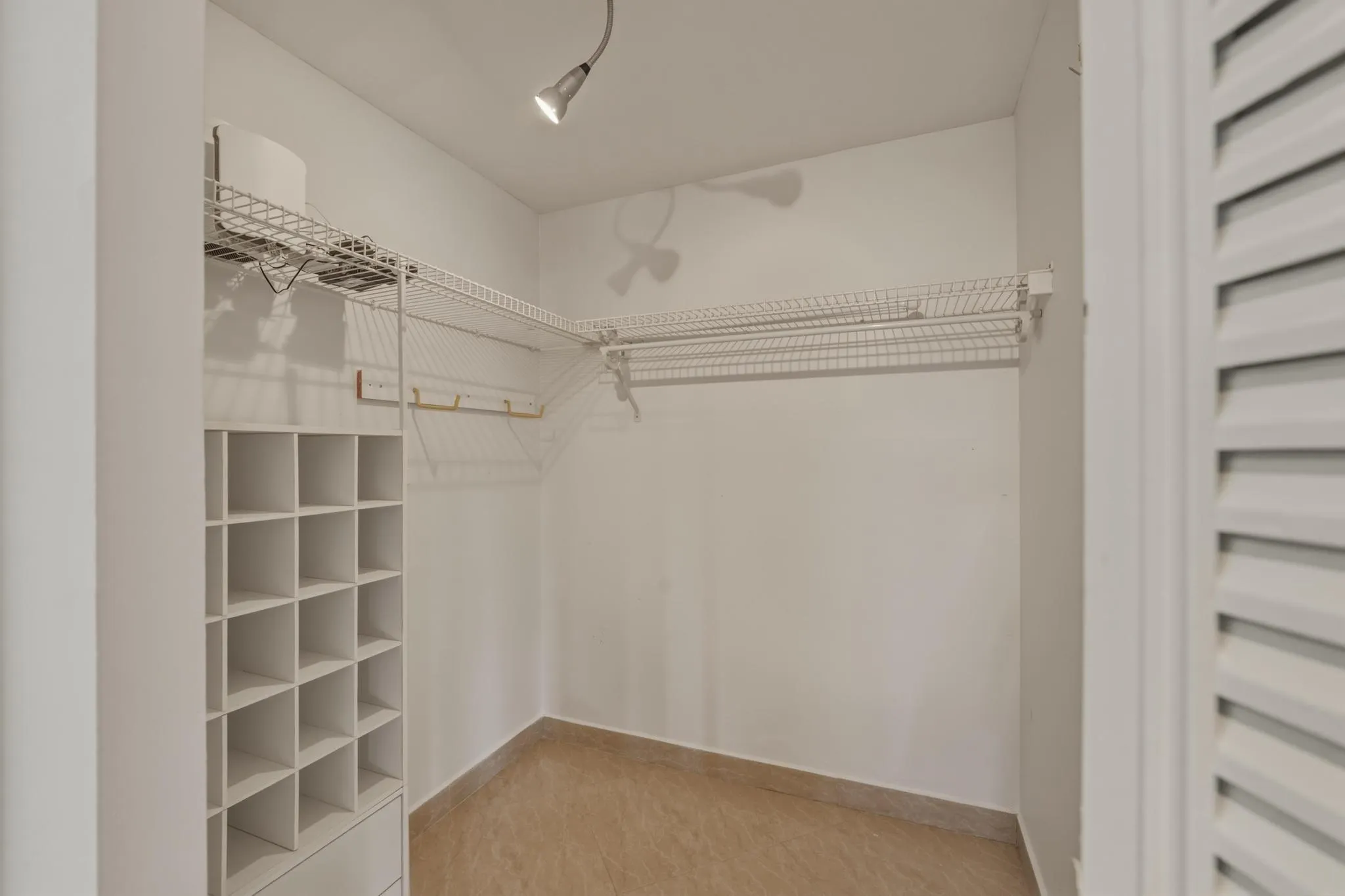 250 174TH Street #1719